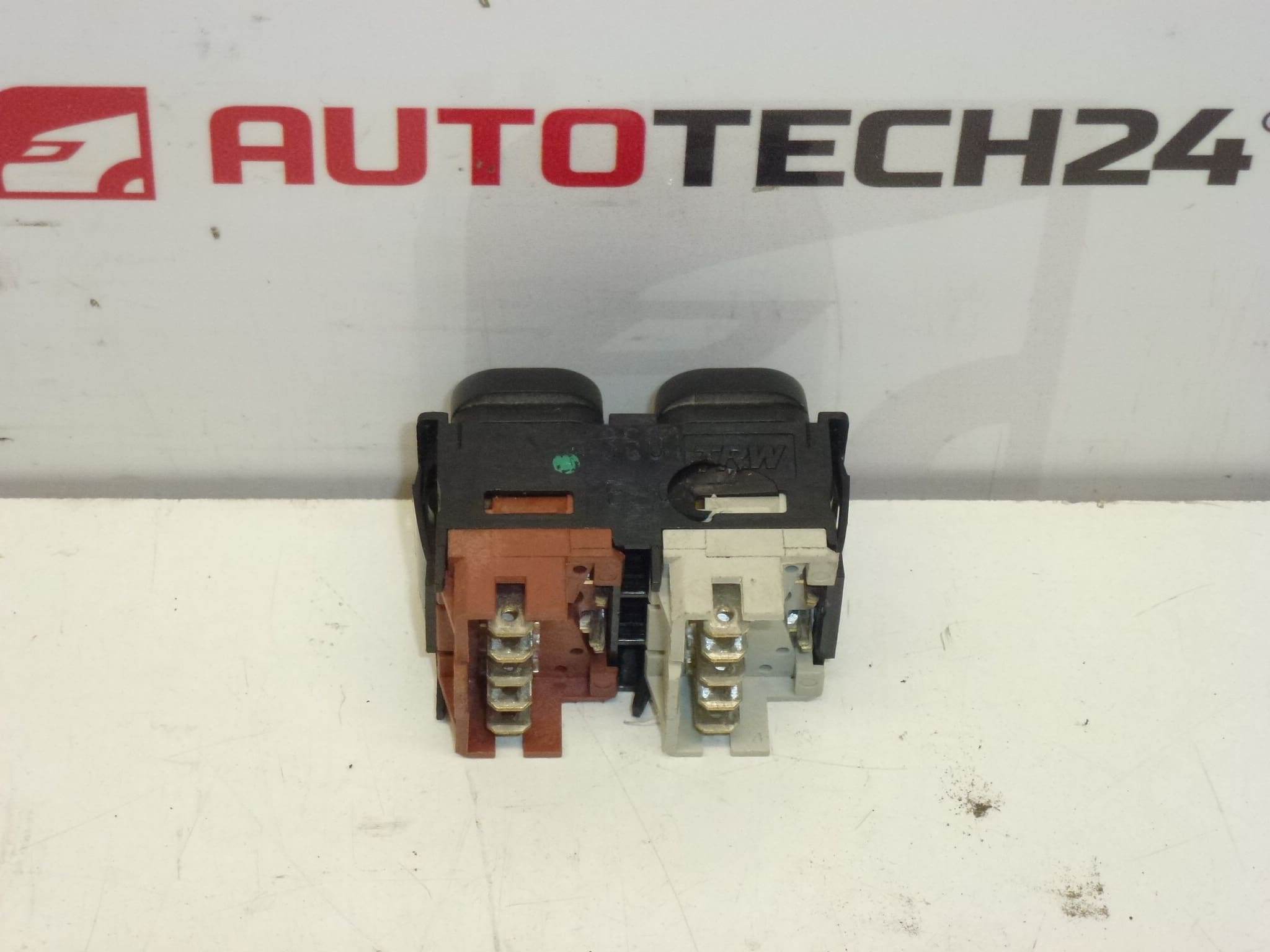 Takaisinikkunan ohjain Citroën Xsara 6552KV - Image 2