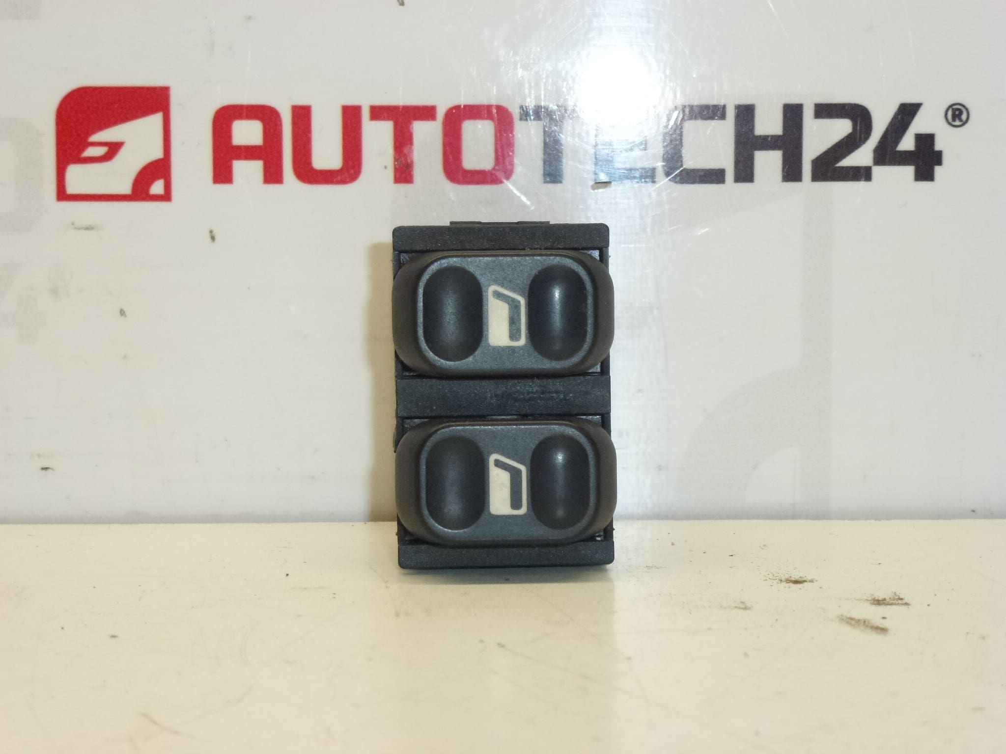 Citroën Xsara 6552KV takalasin säädin