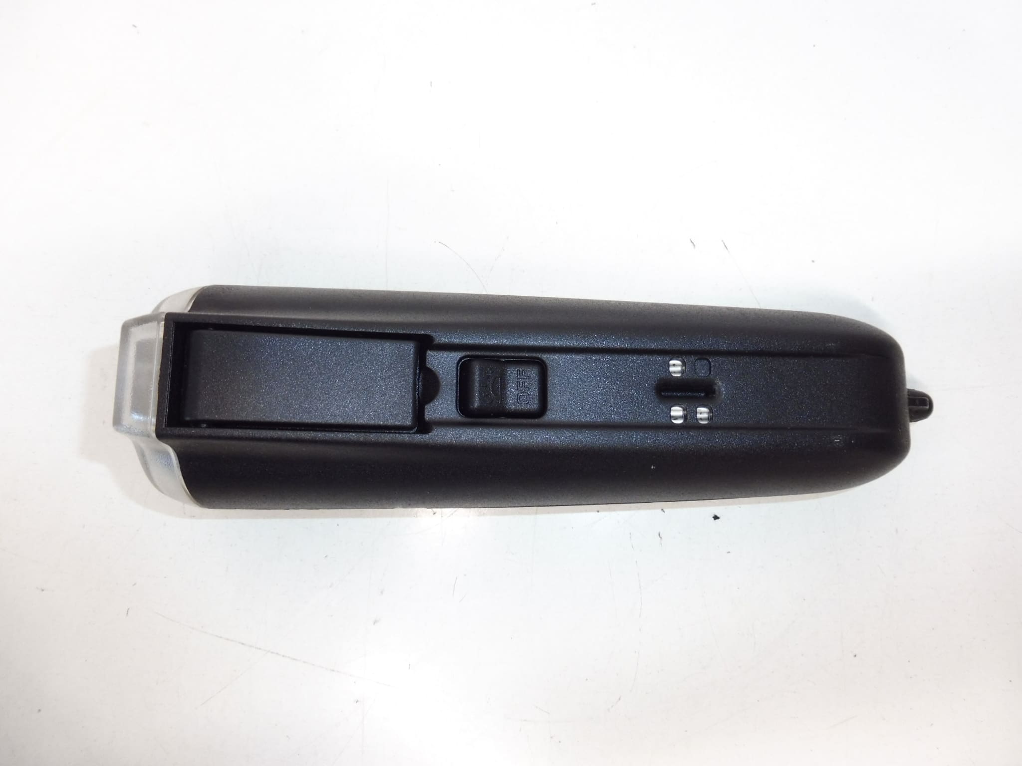 Käteensä pidettävä Lamppu Citroën Peugeot 6362Z0 - Image 2