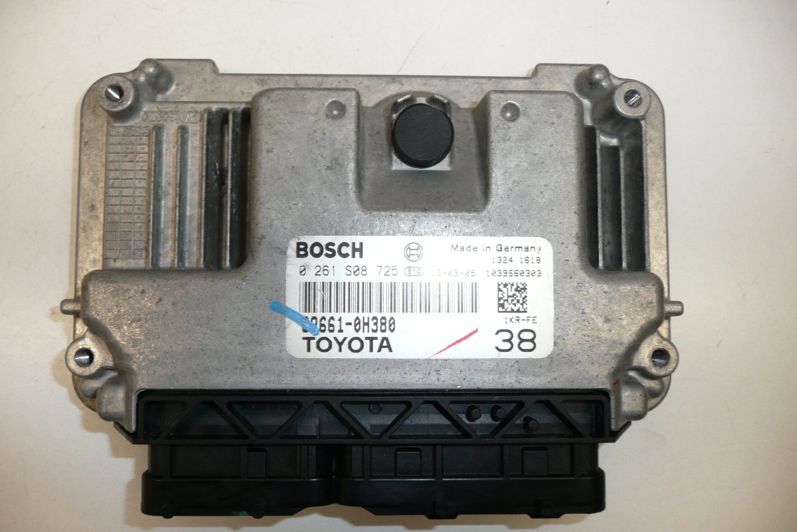 ECU Bosch 1.0i 1KR 0261S08725 89661-0H380 - Image 2