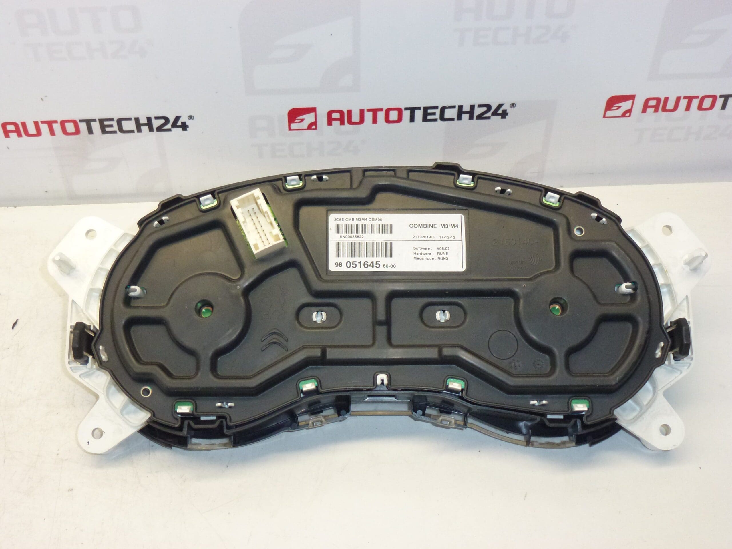 Tachometri Peugeot 301 62000 km 9805164580 9809616280 - Image 2