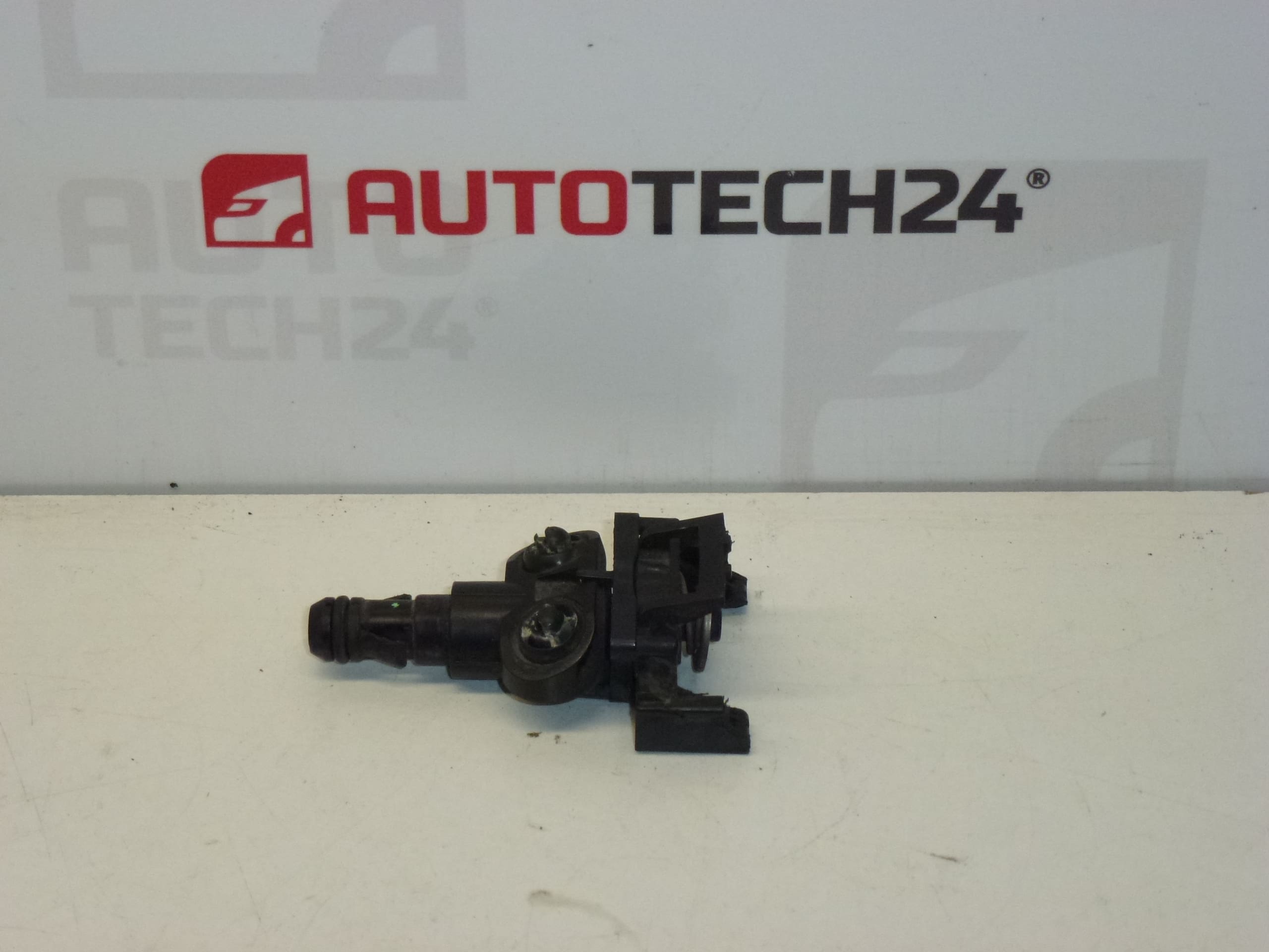 Tuulilasinpesuri Citroën Peugeot 6438F4 - Image 2