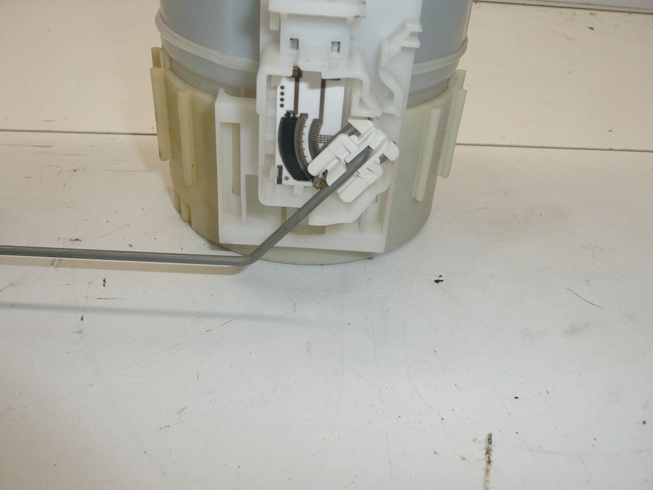 Polttoainepumppu Citroën Peugeot 77020-0H010 1507A1 - Image 2