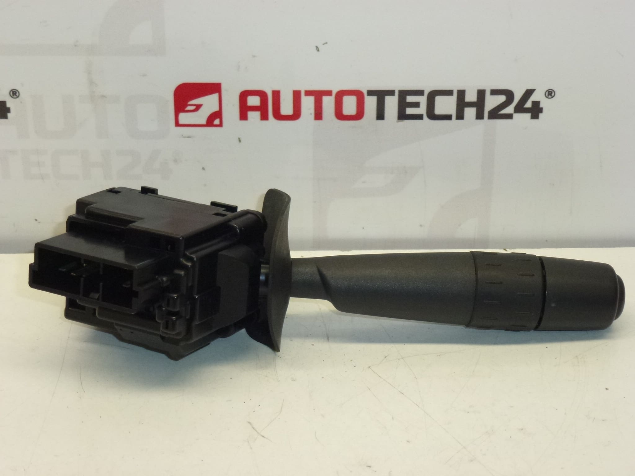 Tuulilasinpyyhkimen Ohjain Citroën Peugeot 96186612ZL 6239A8 - Image 2