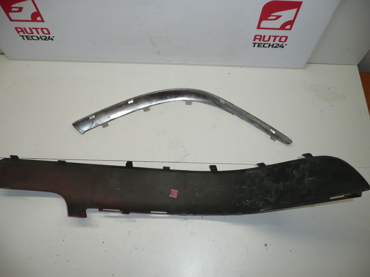 Kromilista LP etulokasu Citroën Xsara Picasso 7452CK - Image 2