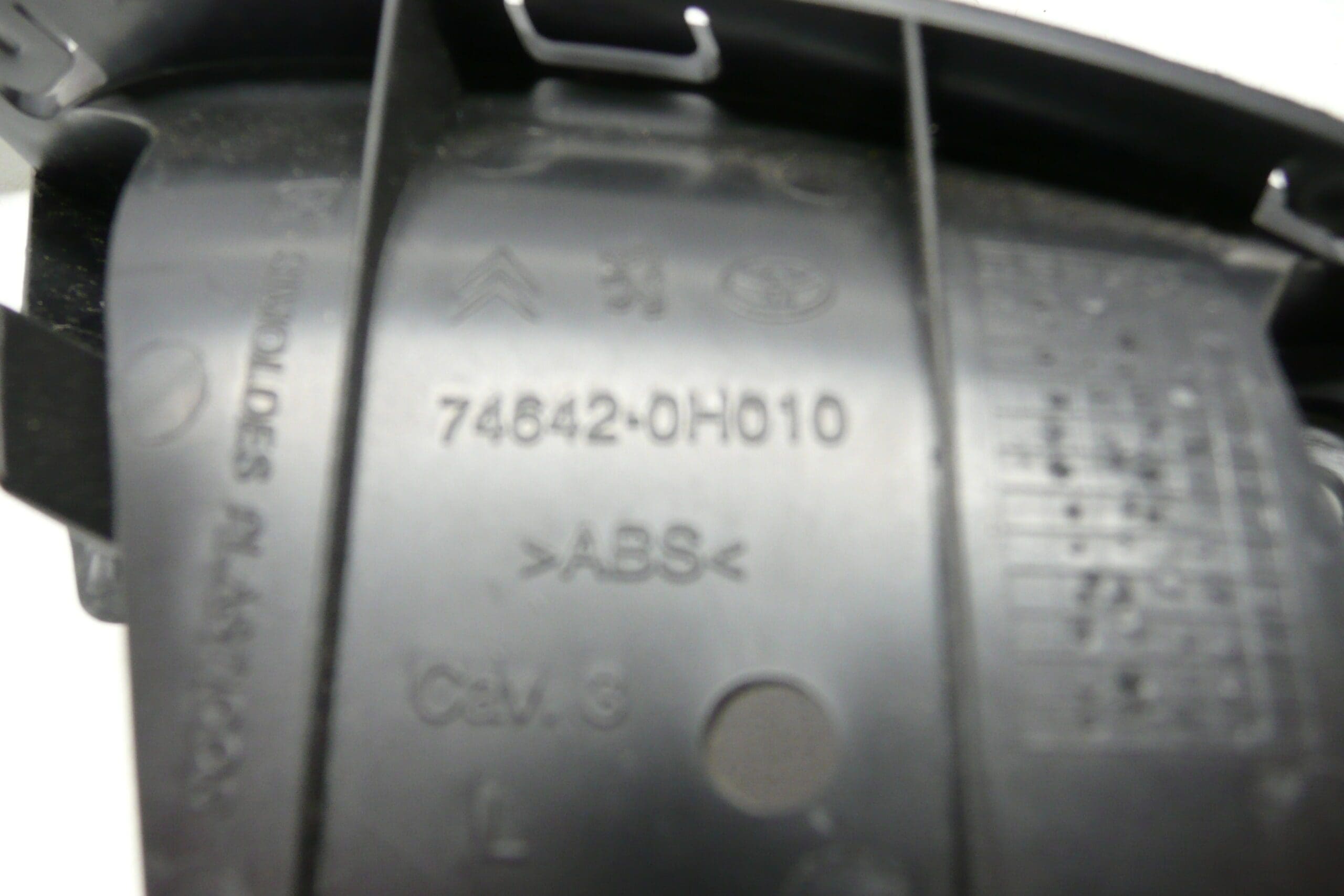 Sisävasen kahva Citroën C1 Peugeot 107 valkoinen 74646-0H010 74642-0H010 - Image 2