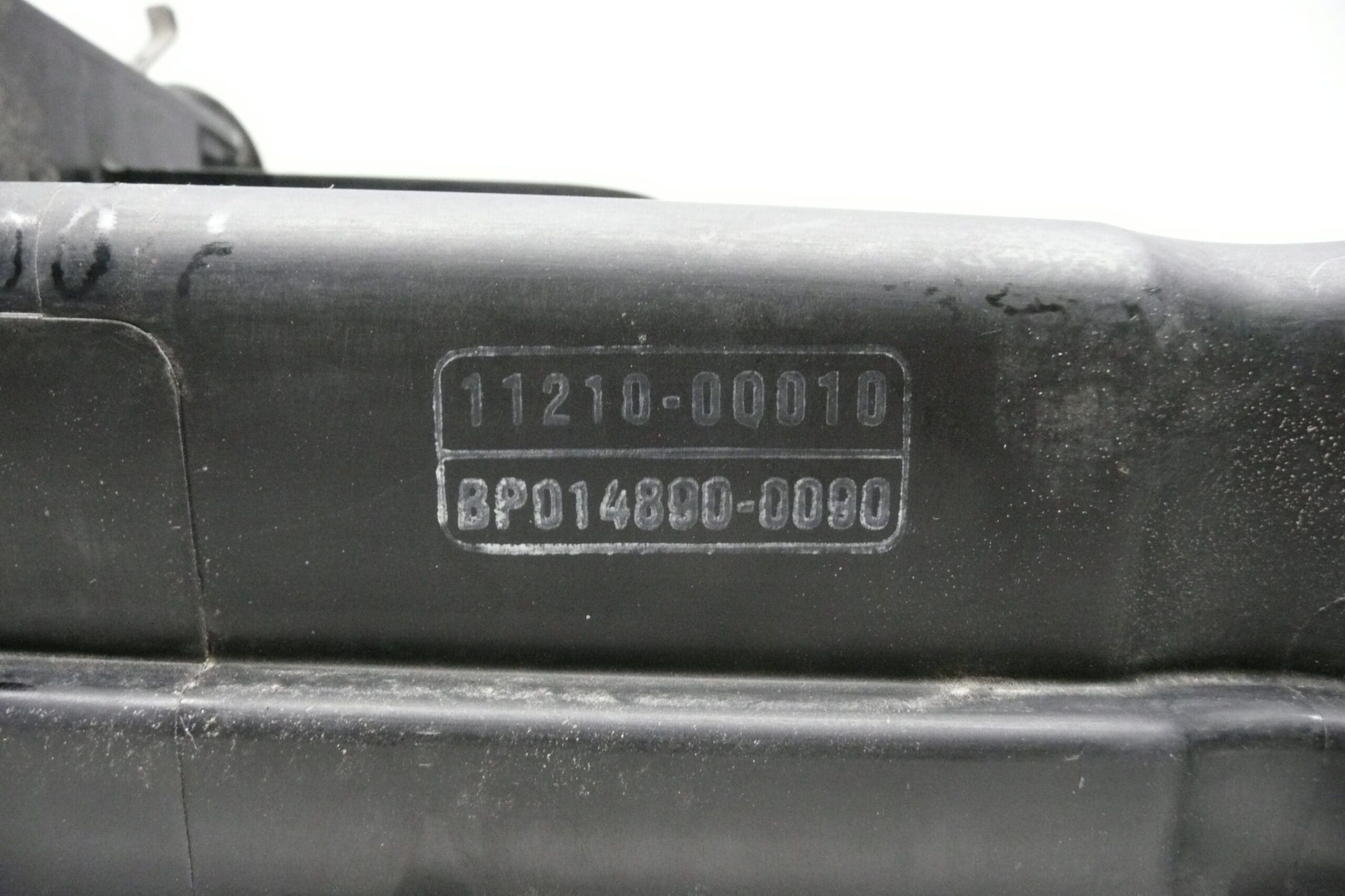 Venttiilikansi 1.0 ja 1KR Citroën Peugeot 11210-0Q010 0248P2 - Image 2