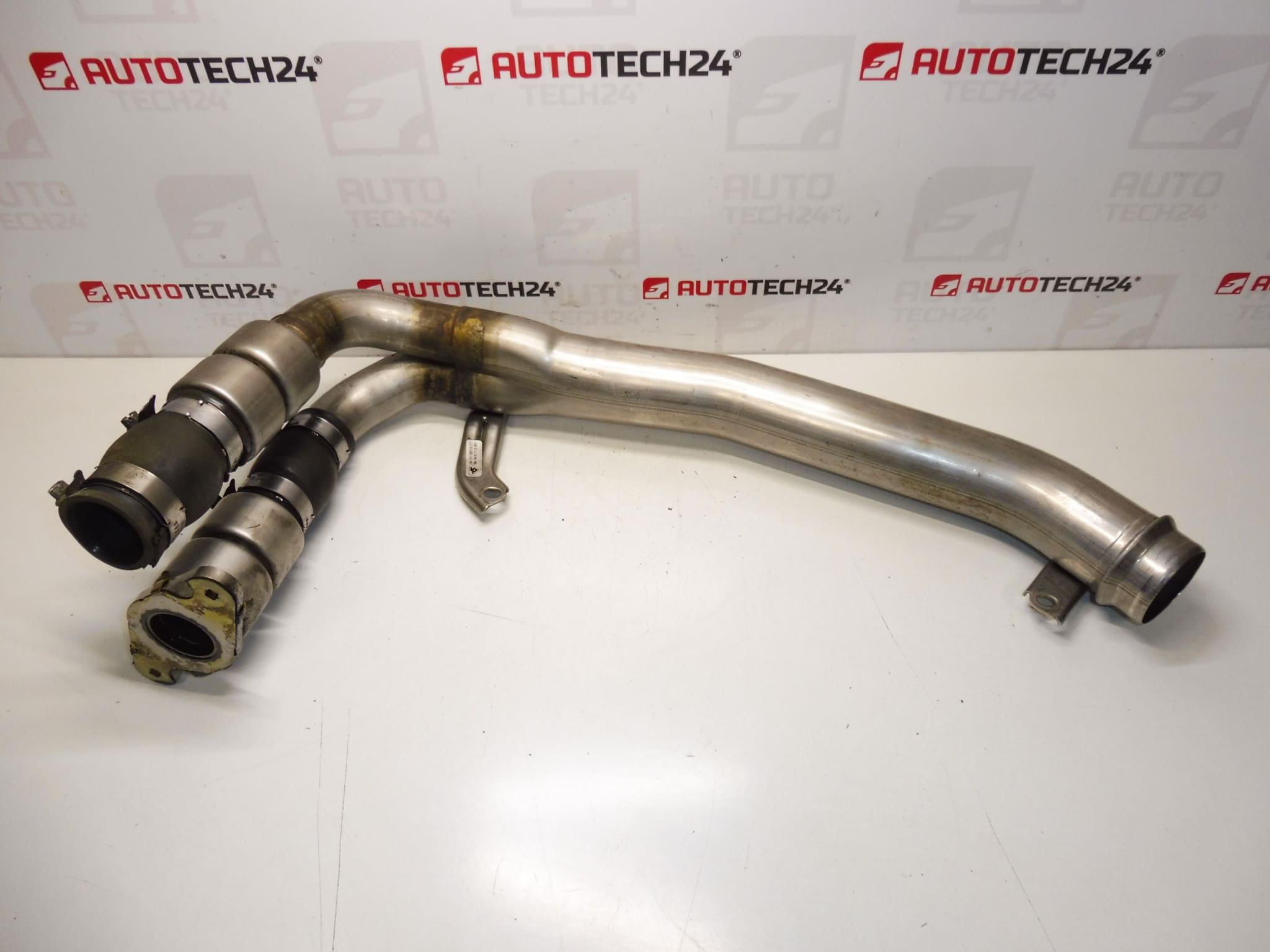 Ilmansyöttöliitin Citroën Peugeot 2.2 HDI 125KW 9654971380 0382HF - Image 2