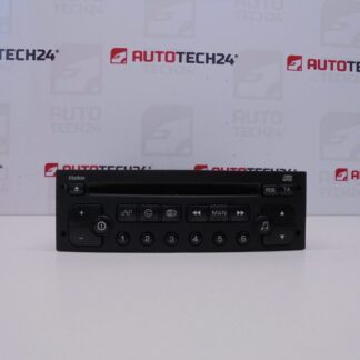 Autoradio CD-levyllä Clarion PU-2471D Citroën Peugeot 96565725XT
