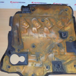 Moottorin kansi 2.0 HDI RHR Peugeot 9683424480 9657955880 013769