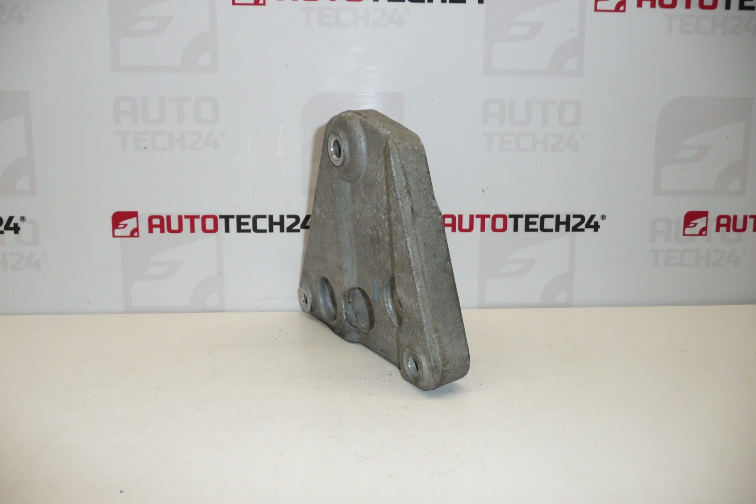 Kompressorin pidike 88431-0H010 6453RL