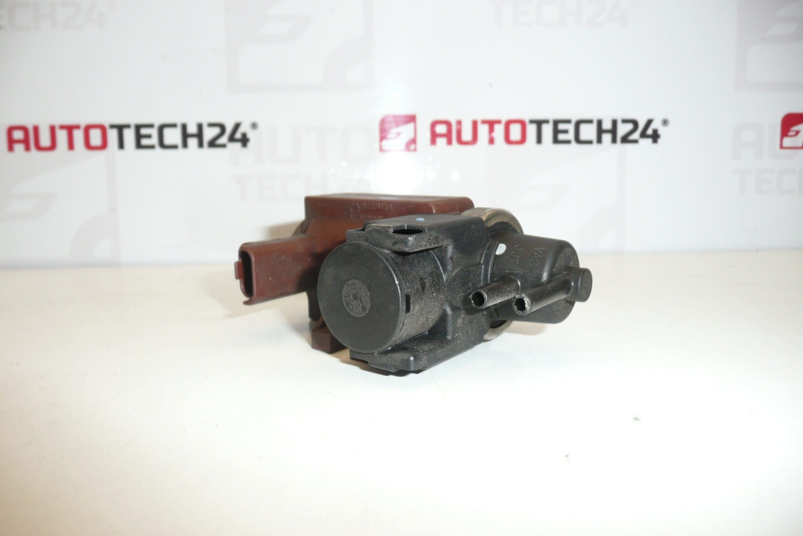 Tyhjiöventtiili Citroën Pierburg 7.00612.00 9654282880 1618C9