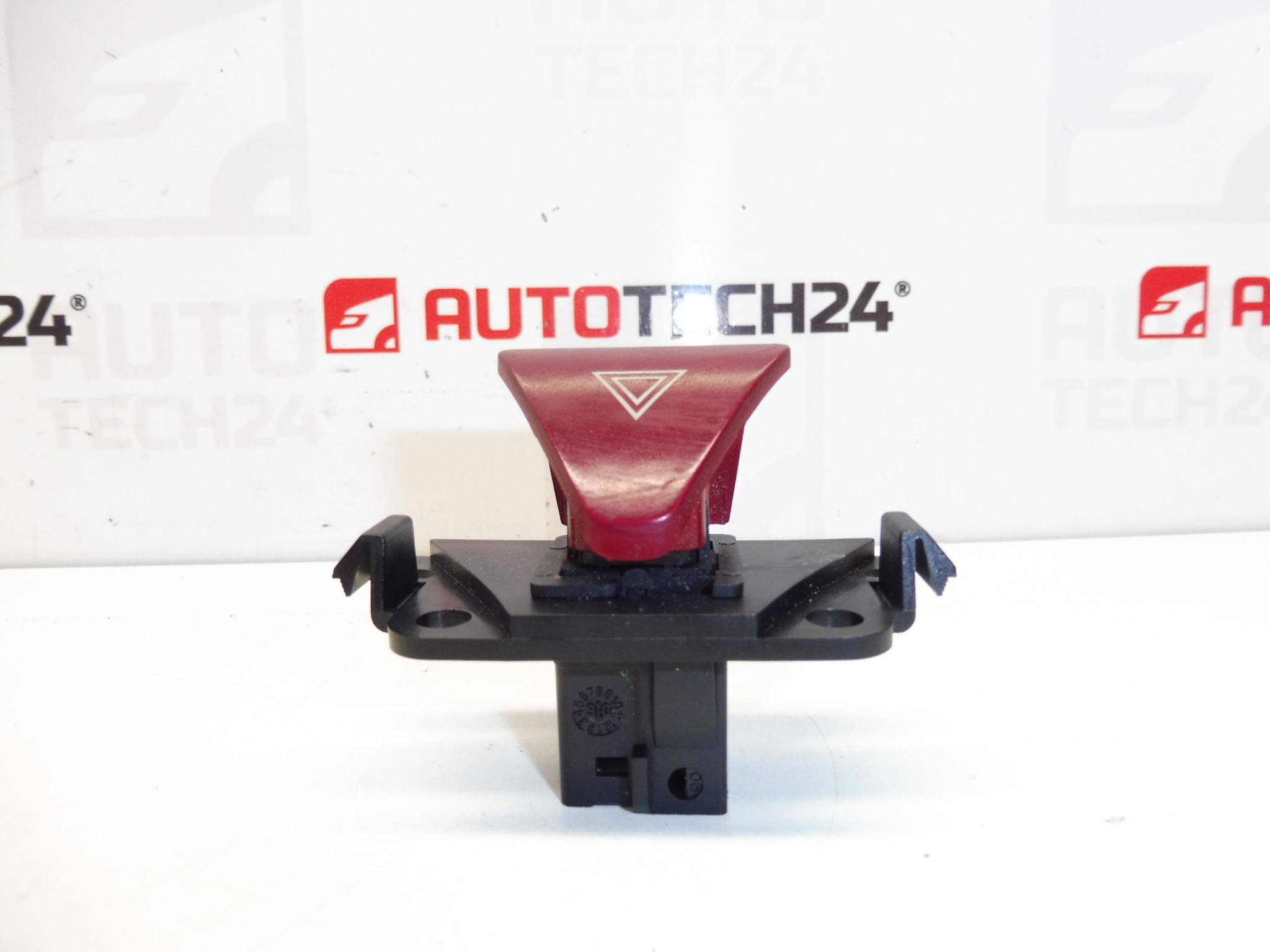 Peugeot 307 varoitusvaloohjain 9640219577 6554J7