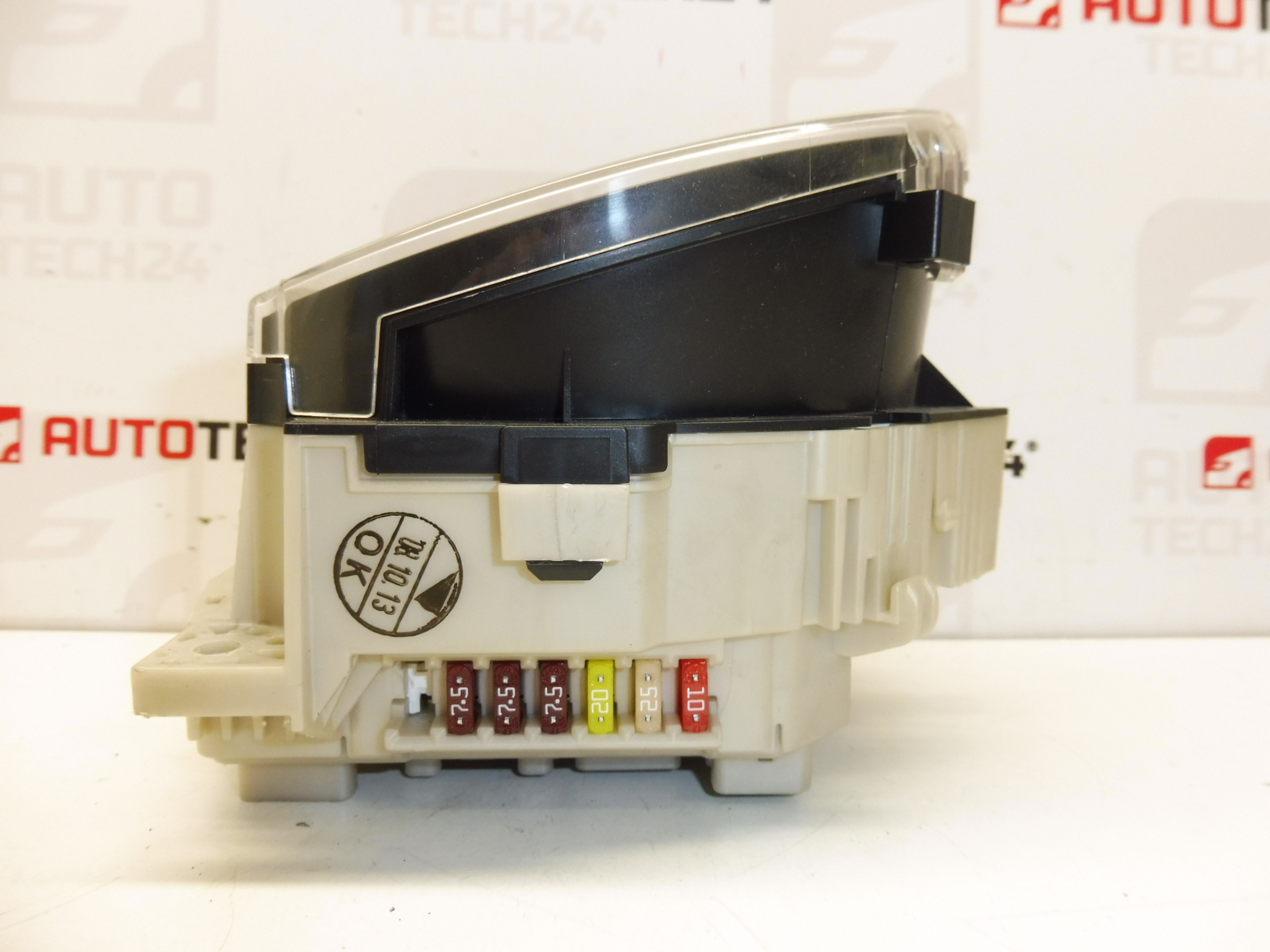 Nopeusmittari Citroën C1 Peugeot 107 ajettu 70000 km 83800-0H012-A