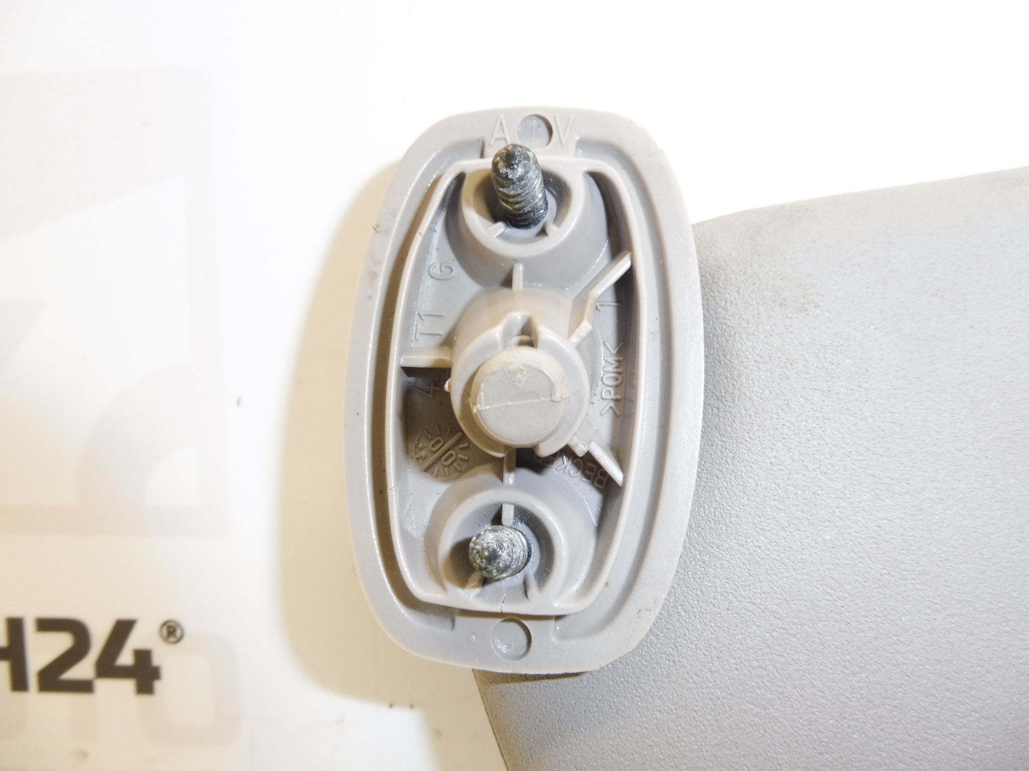 Aurinkosuoja vasen Citroën Peugeot 8143EP