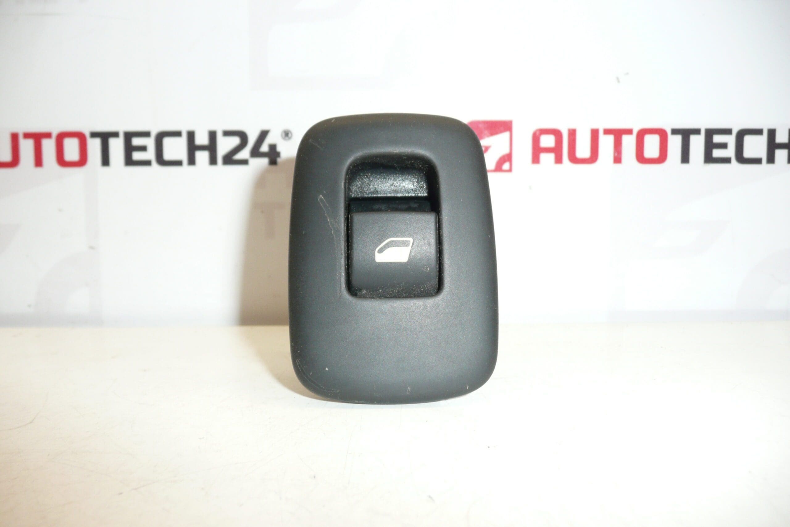 Citroën C5 X7 ikkunanohjain 96623726XT 6490C6