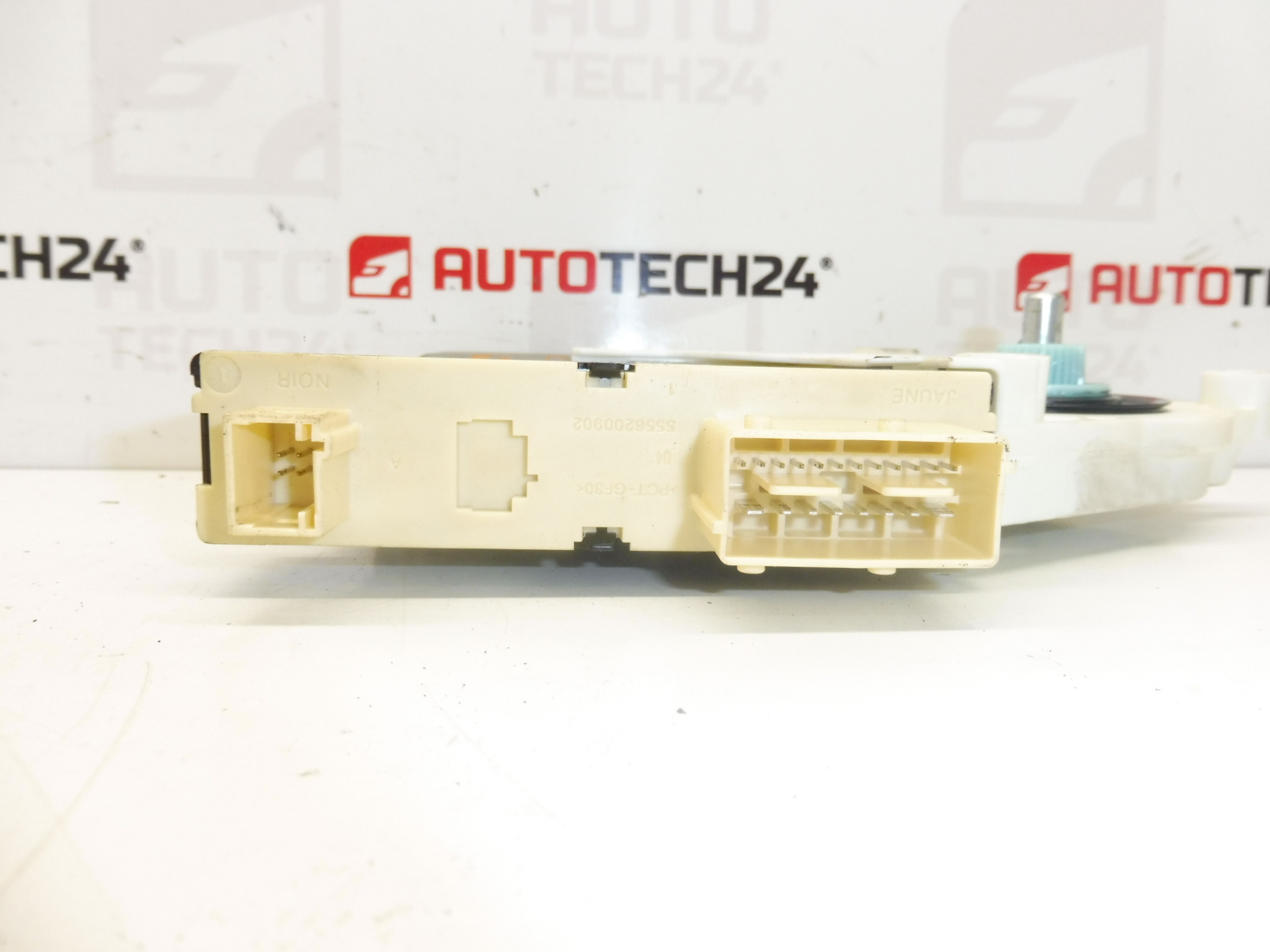 Oikean etuikkunan moottori Citroën Peugeot 1400794280 9222AC