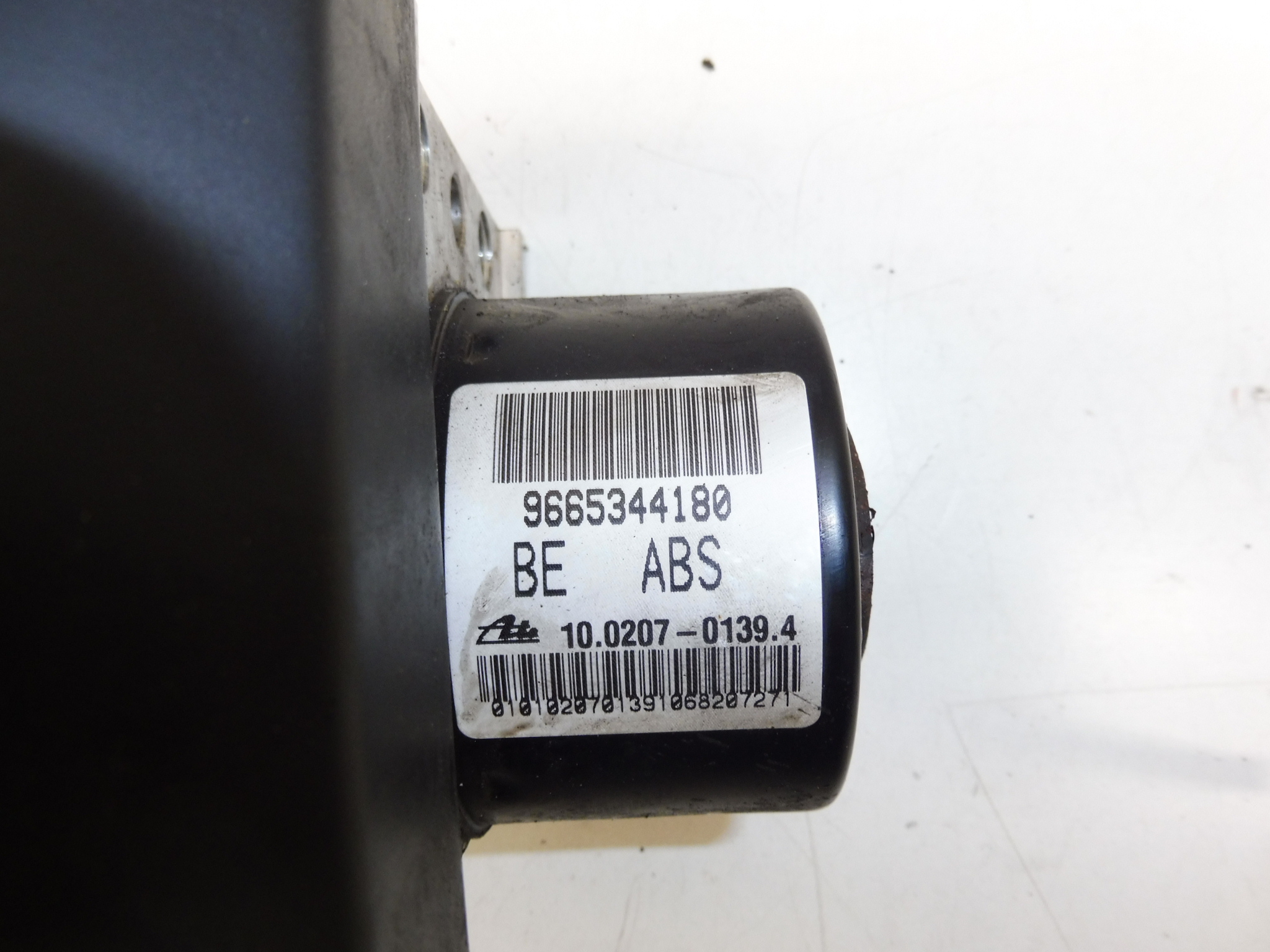 ABS-pumppu Citroën C3 Peugeot 207 9665344180 10.0207-0139.4