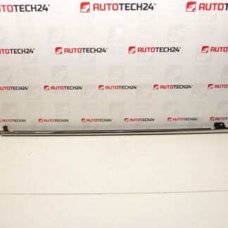 Kromilista oikeaan etuoveen Citroen C4 Picasso 9334P8