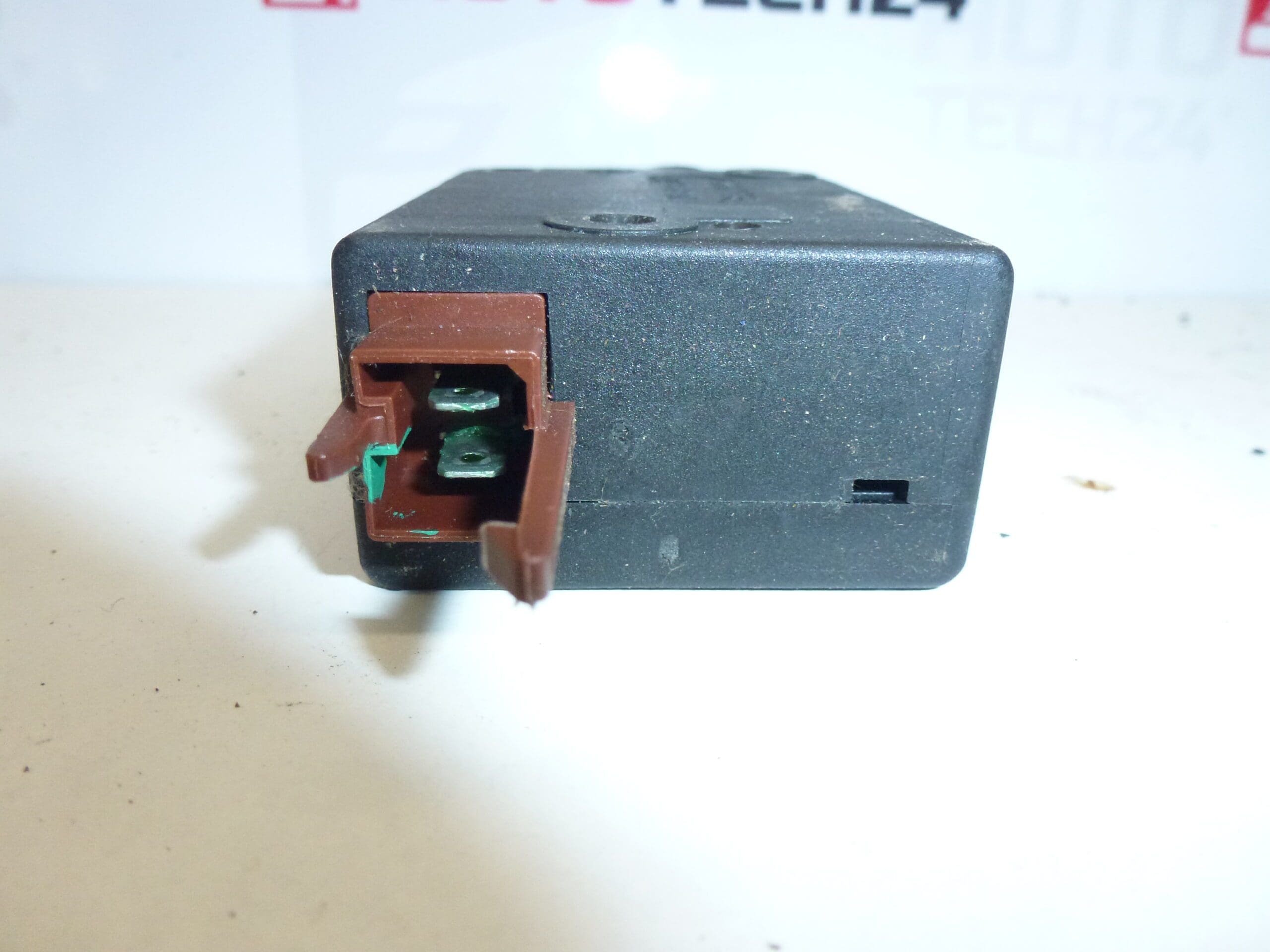 Citroën Peugeot 661503 lukitusmoottori