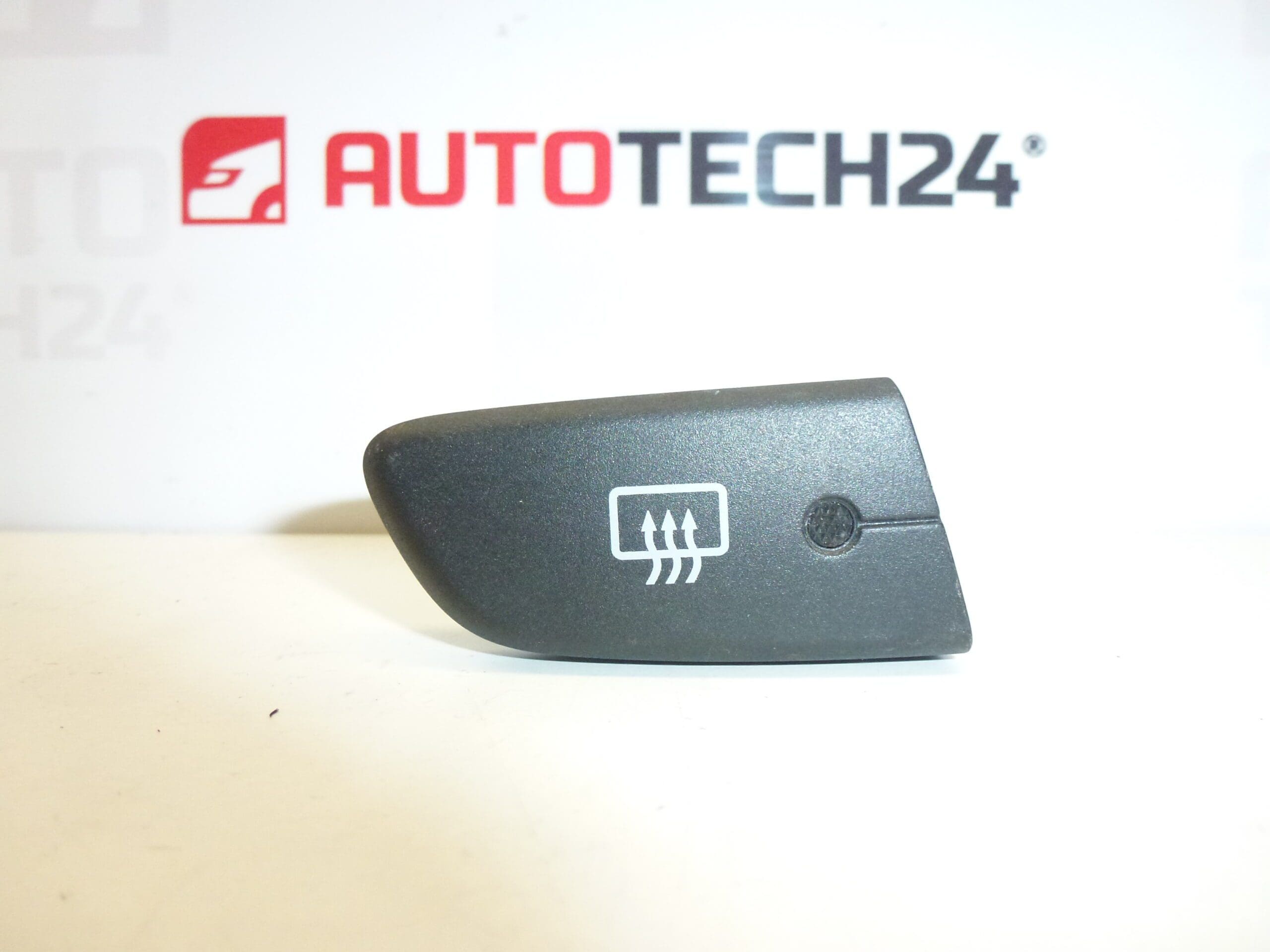 Alkuperäinen Citroën C1 Peugeot 107 84790-0H010 654612