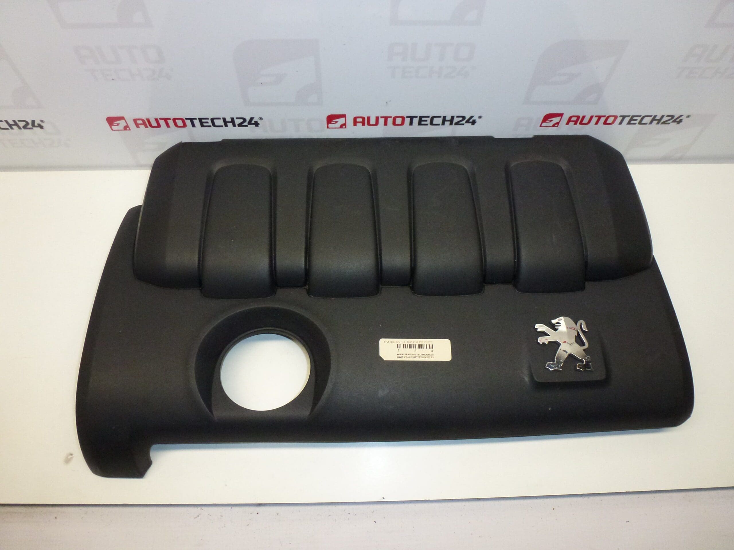 Moottorin kansi 1.4 16V KFU Peugeot 9648442980 0137E0