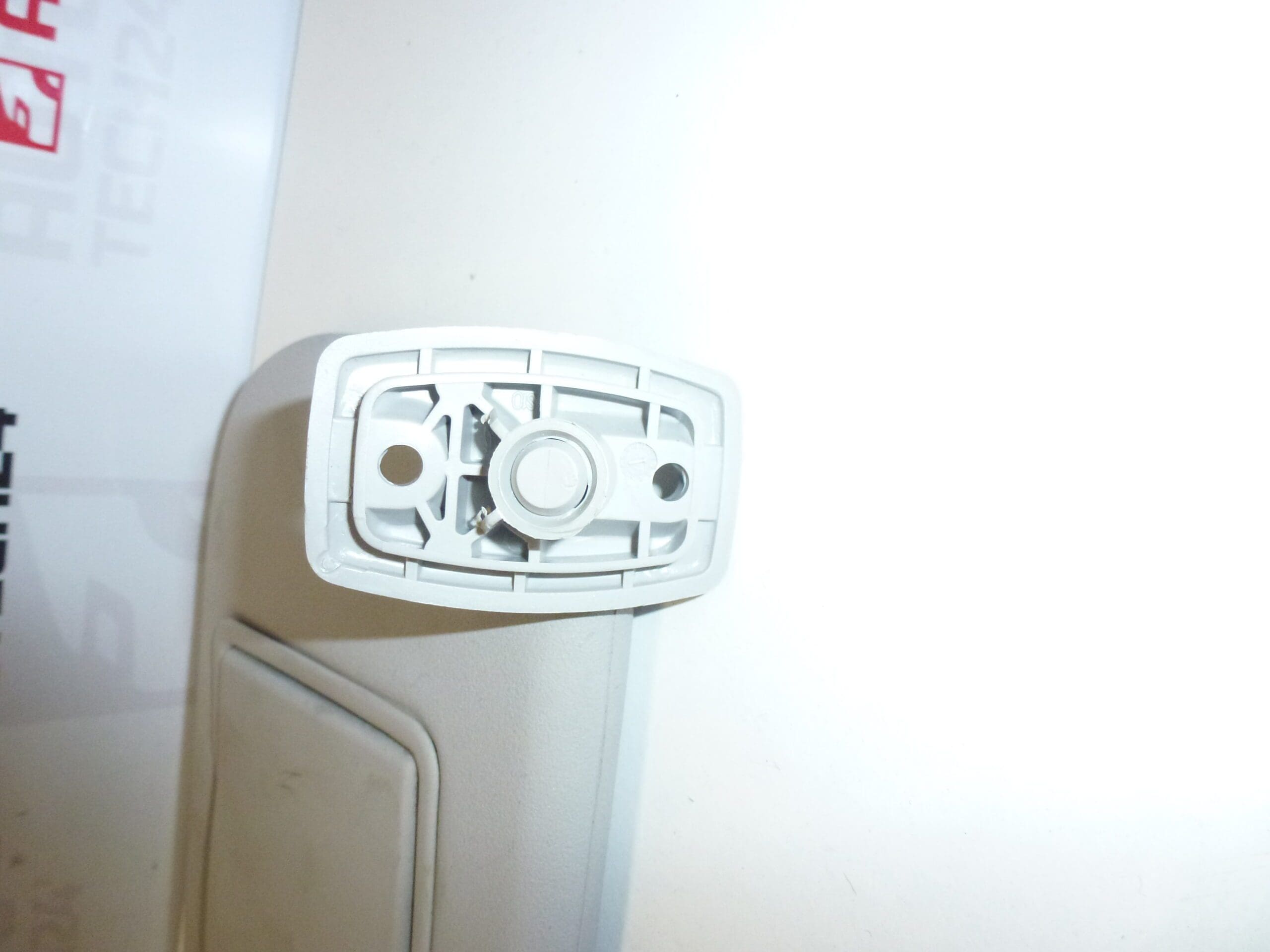 Citroën Peugeot kuljettajan aurinkosuoja vasen 8143KL