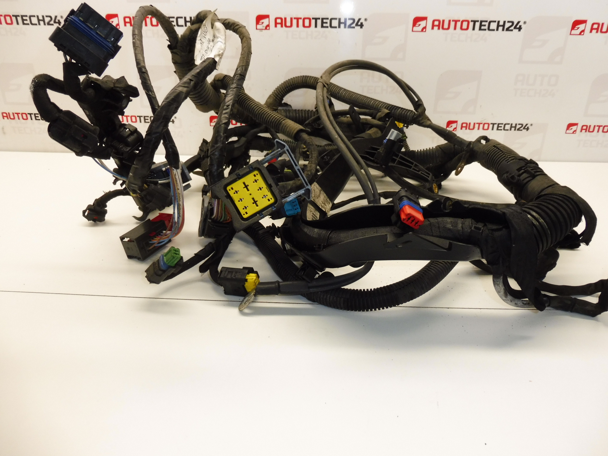 Citroën Peugeot 1.6HDI -paketti 9664716080 6569PQ