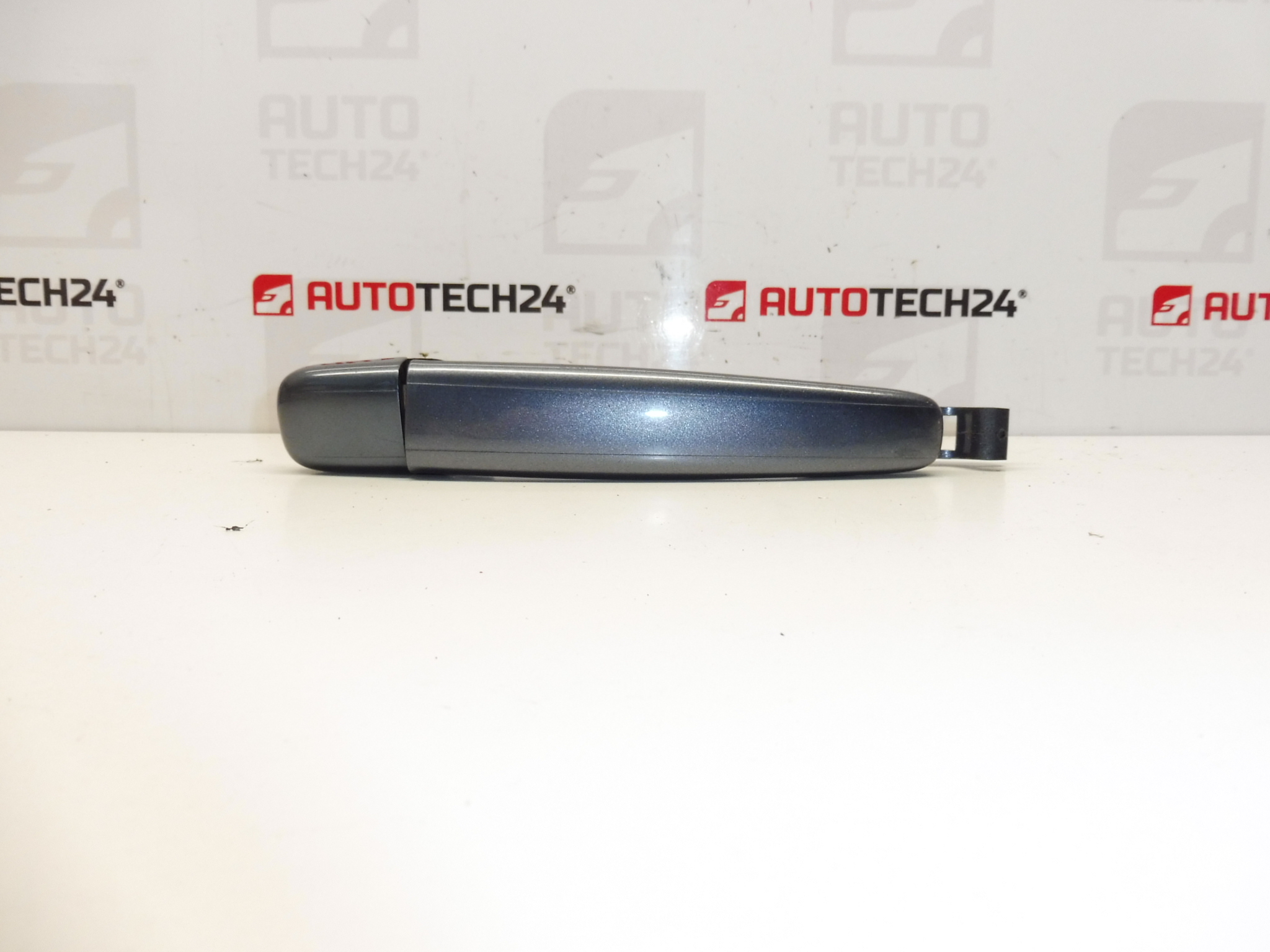 Kuljettajan ovenkahva Citroën Peugeot sininen EZWD 9101W8