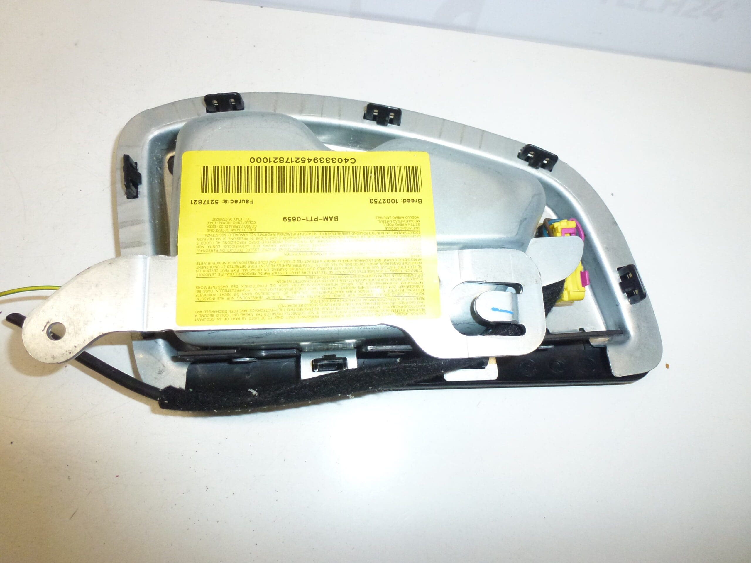 Istuimen turvatyyny oikea Peugeot 307 5217821 8216FH