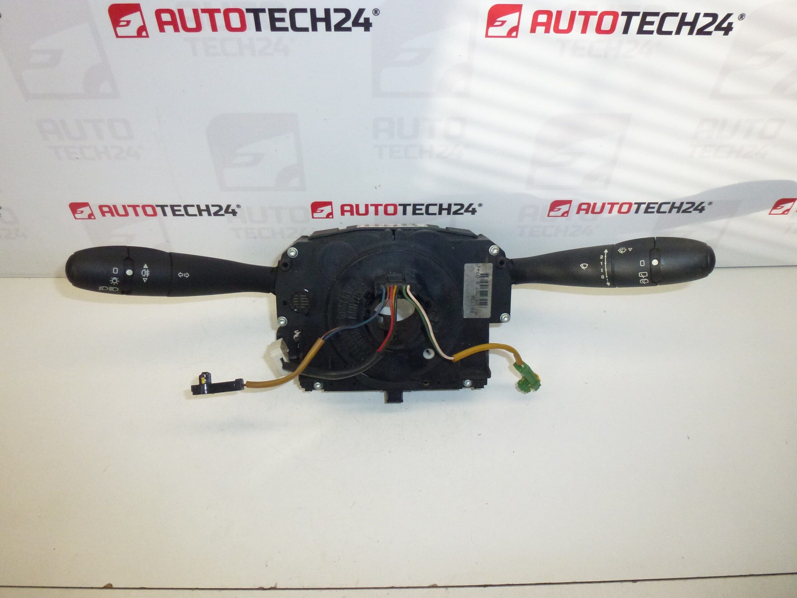 Peugeot 207 vipuohjaimet 96630730XT 624262