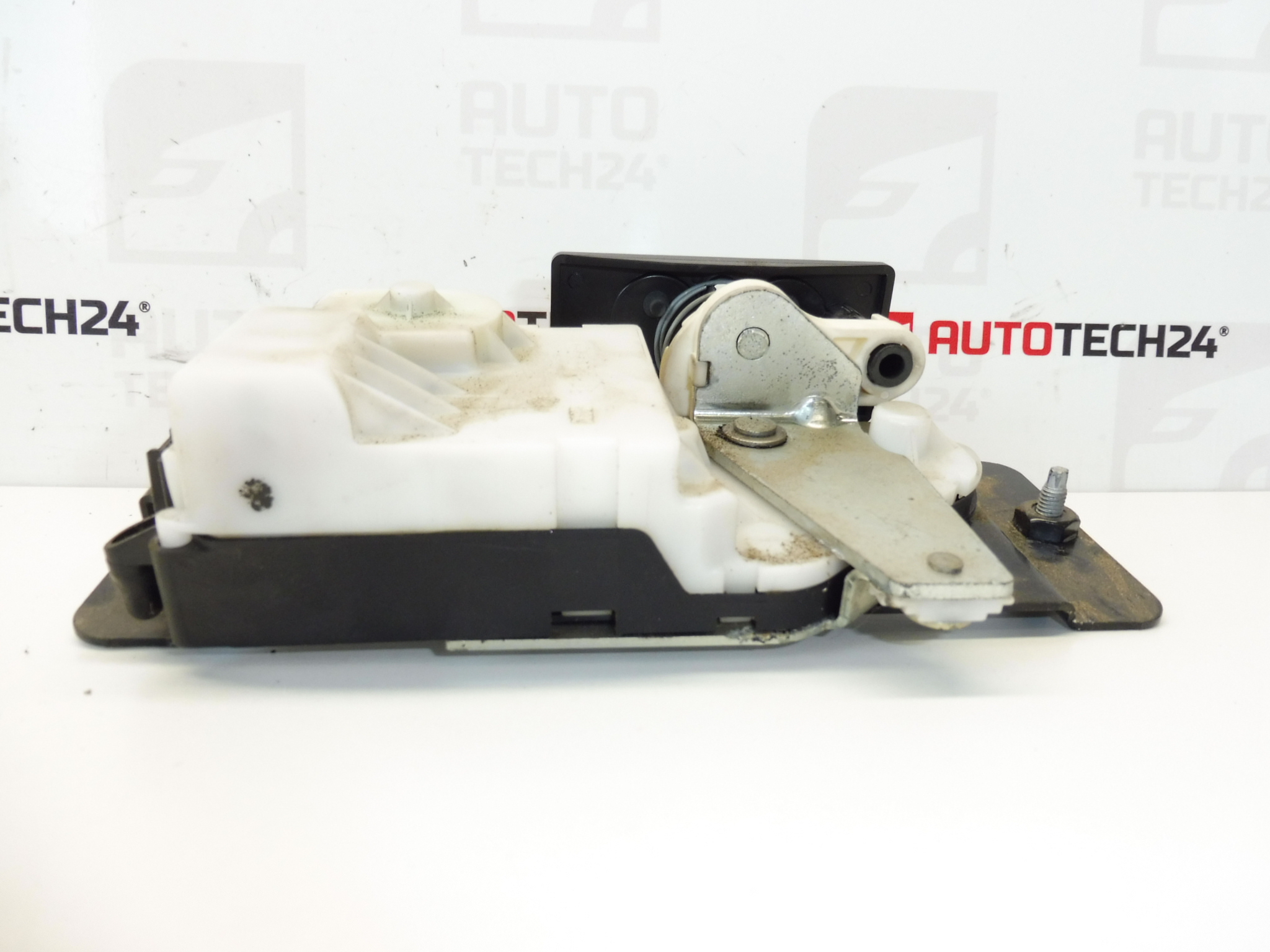 Peugeot 607 tavaratilan lukkolaskuri 865428 865429