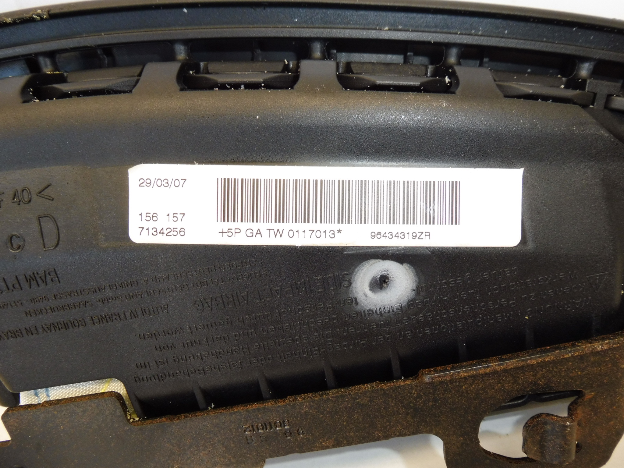 Istuimen turvatyyny oikea Citroën C3 Pluriel 96434319ZR 8216JZ