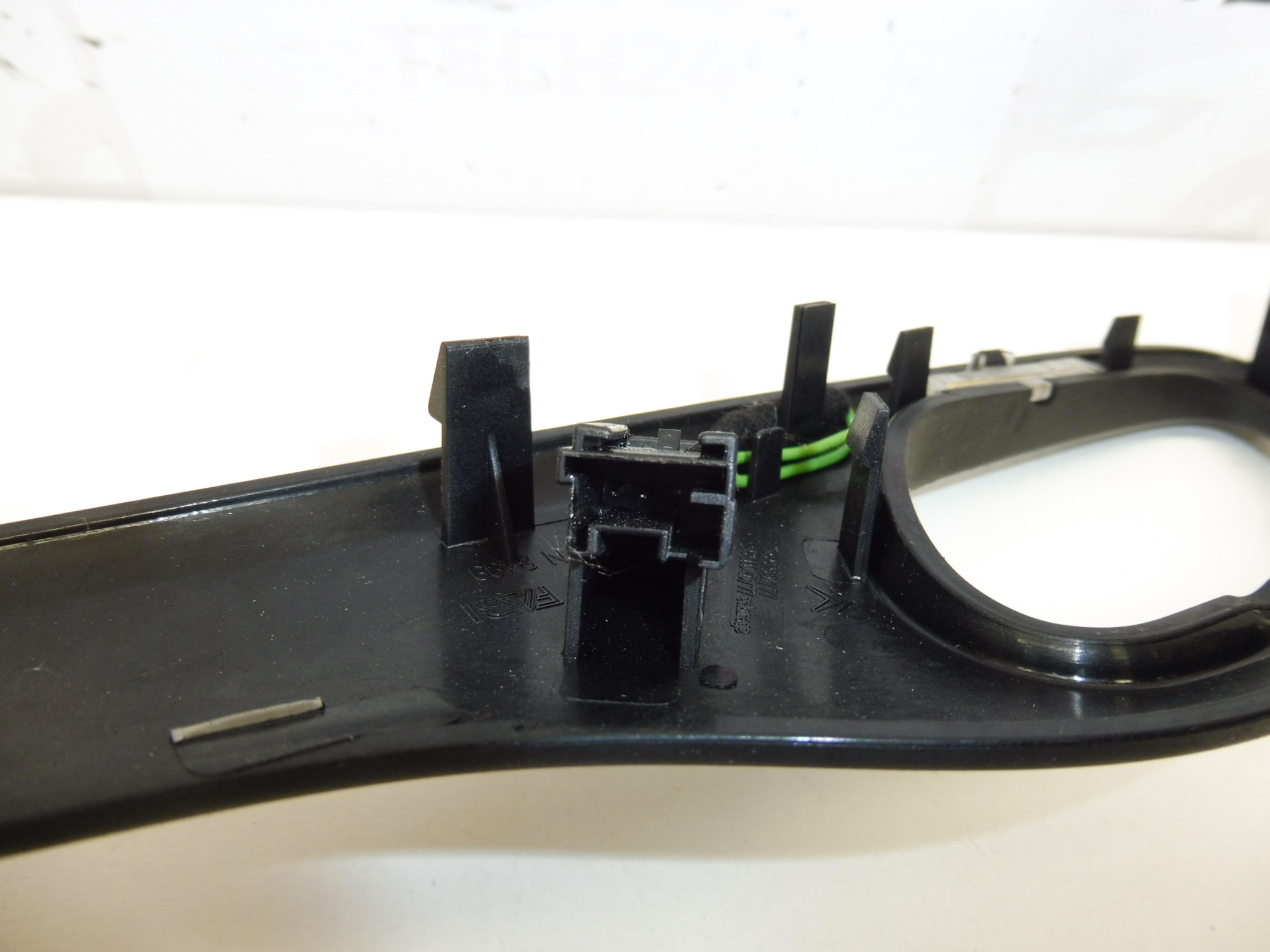 Sisäkammen paneeli Citroën C5 X7 9657691777 9660040777 9119EF