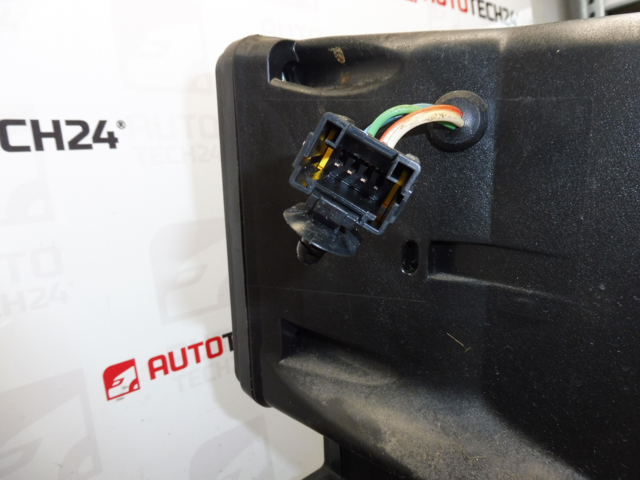 Kaiutin Philips Citroën Peugeot 9662532980 6562X4