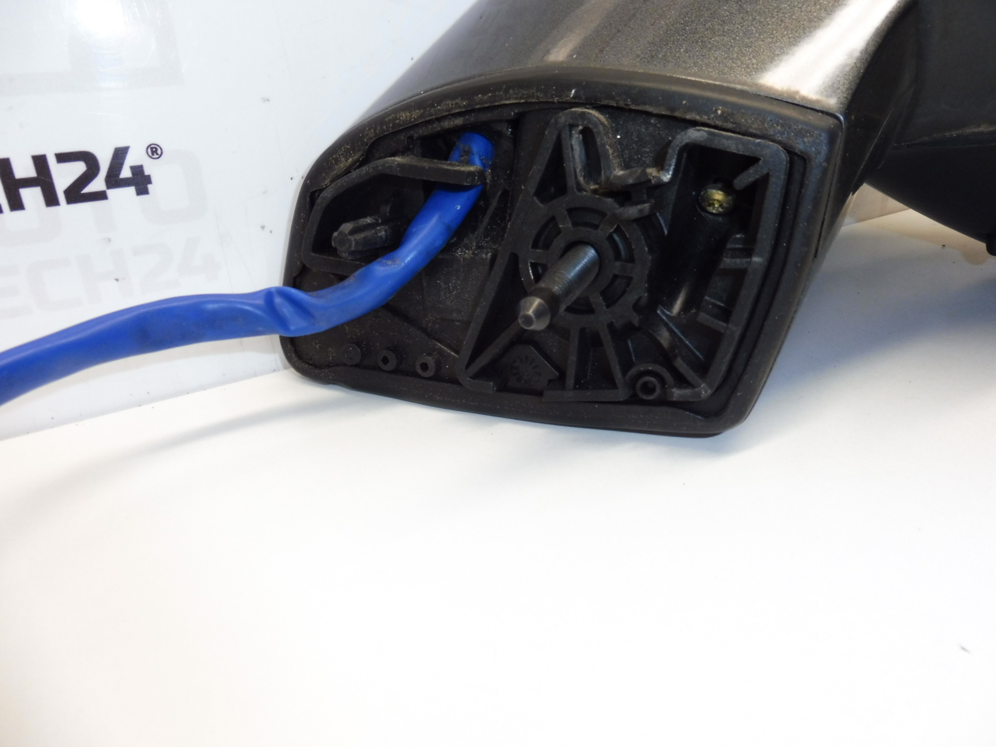 Oikea peili Peugeot 308 KTPD 8153NF