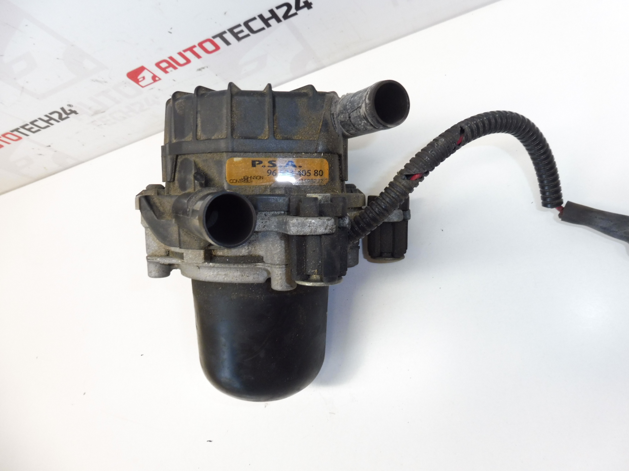 Ilmapumppu Citroën Peugeot 9653340580 1618E4 1628FX