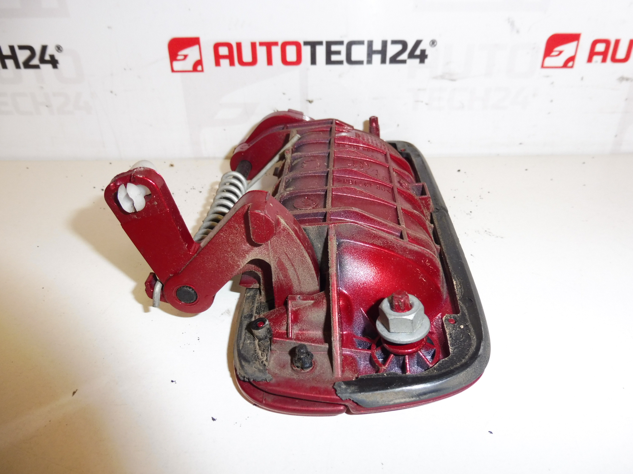 Oikea takaoven kahva Peugeot EKQD 9101H5 9621859377