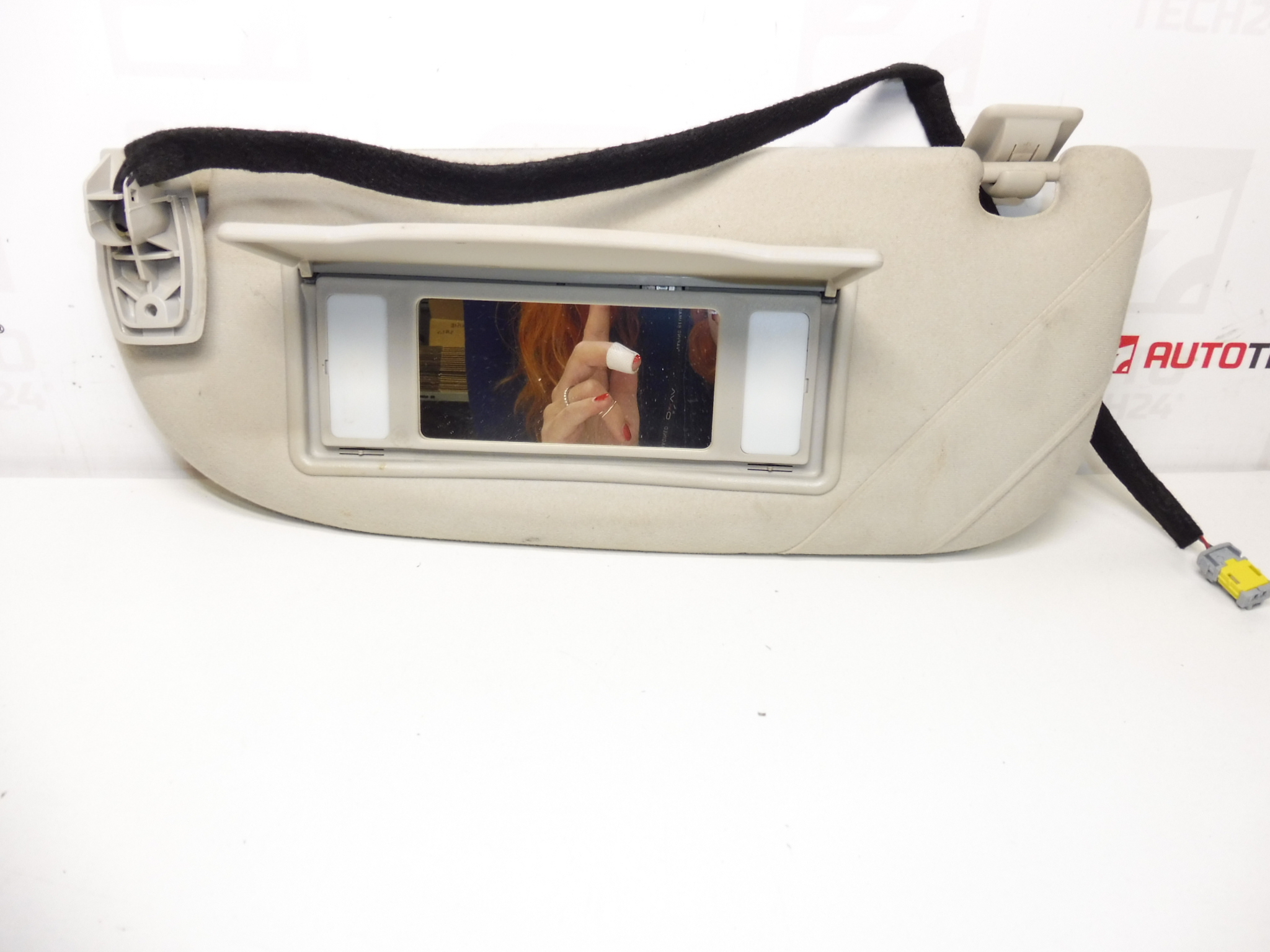 Vasen häikäisysuoja Peugeot 307 CC 8143HH