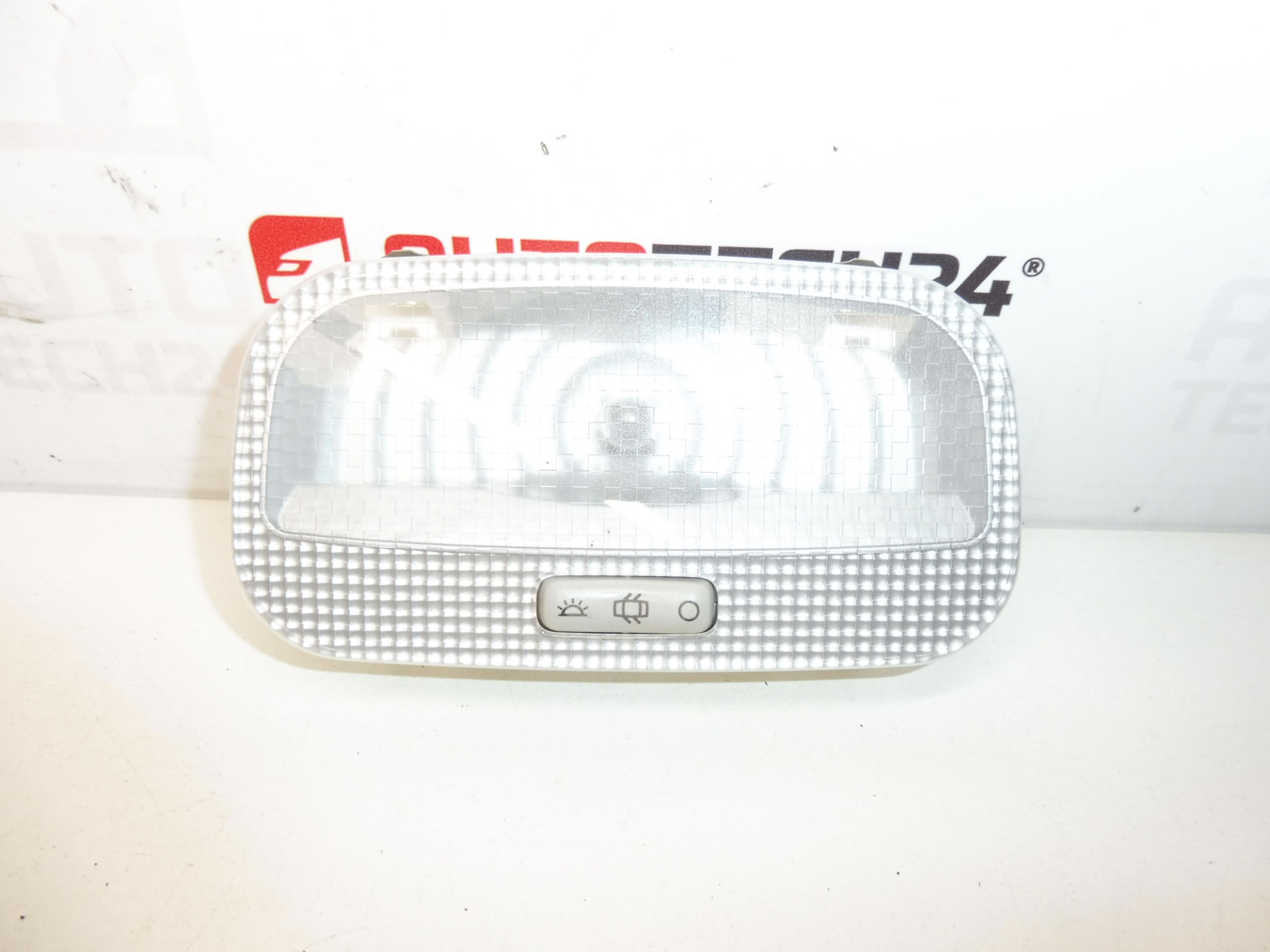 Kattovalaisin Citroën Citroën C3 Picasso 9682063980 6362Q6