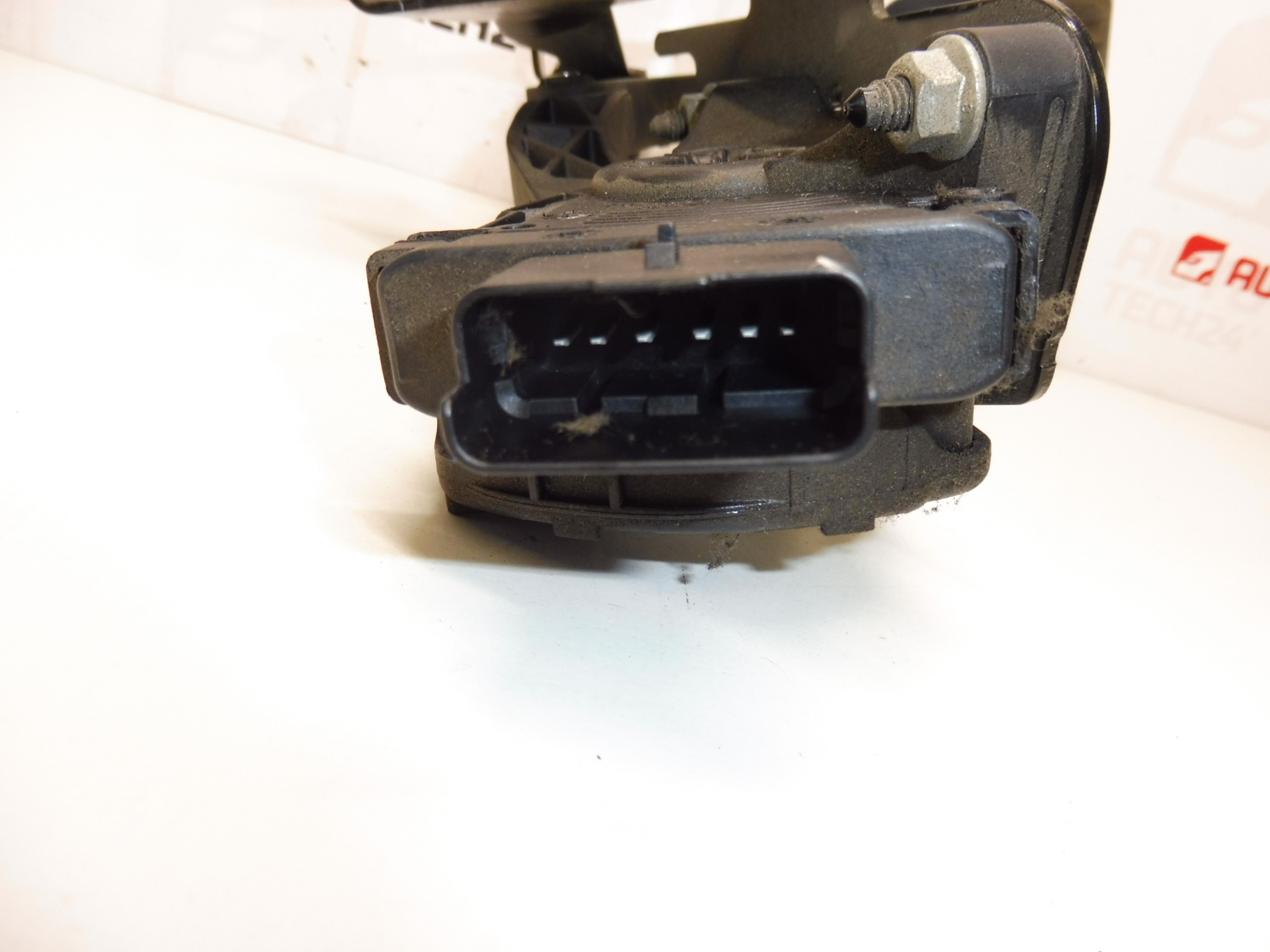 Kaasupoljin HELLA Citroën Peugeot 1401280880 1601CF