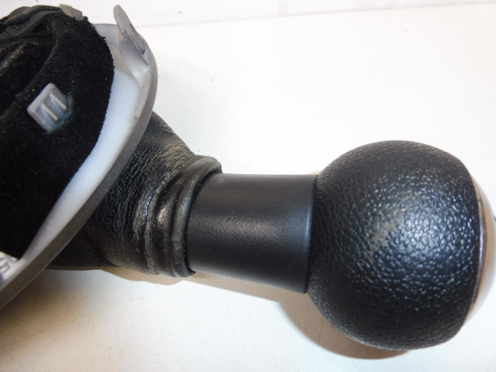 Vaihdevipu mansetilla Citroen C4 Picasso 2403CN 7589JJ 7591B3