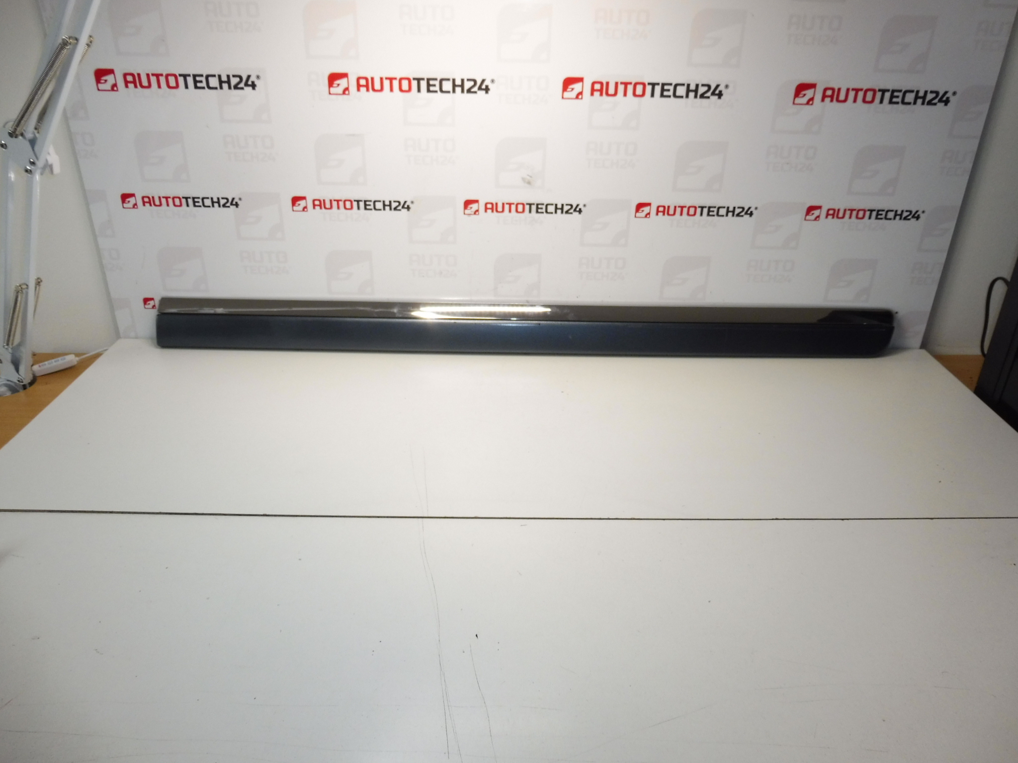 Vasen takaoven lista Citroen C8 Peugeot 807 EZW 1401029977 8546W2