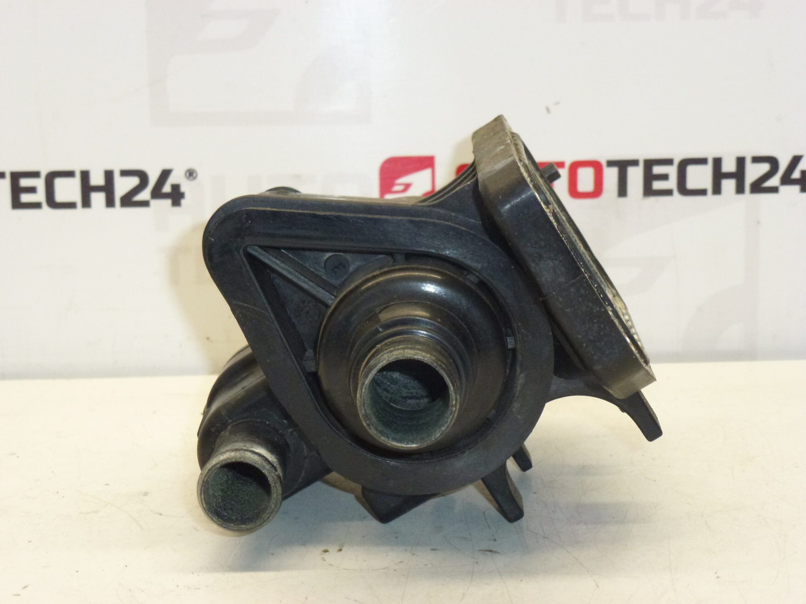 Termostaattikotelo Citroën Peugeot 1.4 HDI 9654393880 1336V6