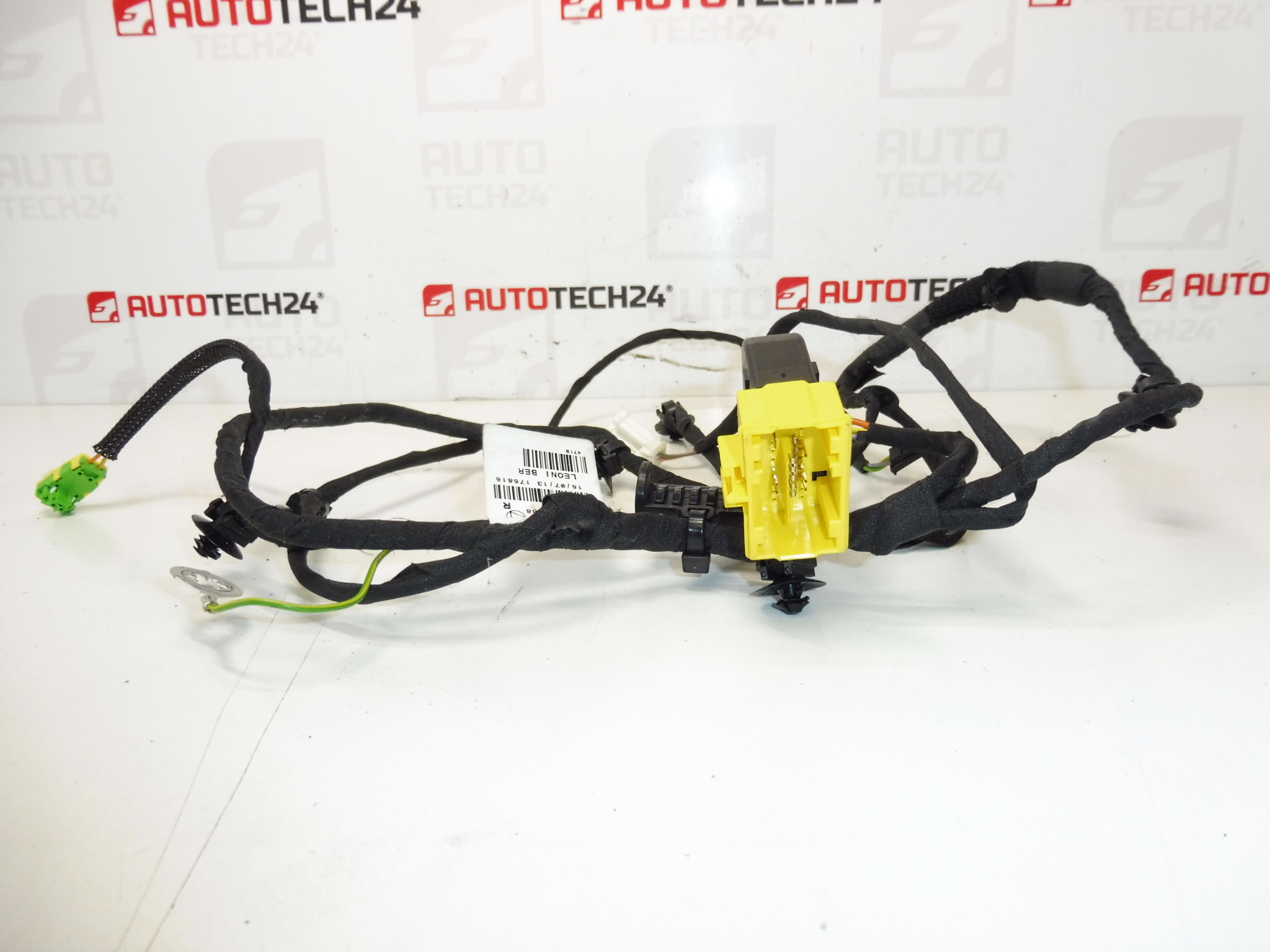 Peugeot 308 kuljettajan istuimen valjaat 4424719AF 6509V8