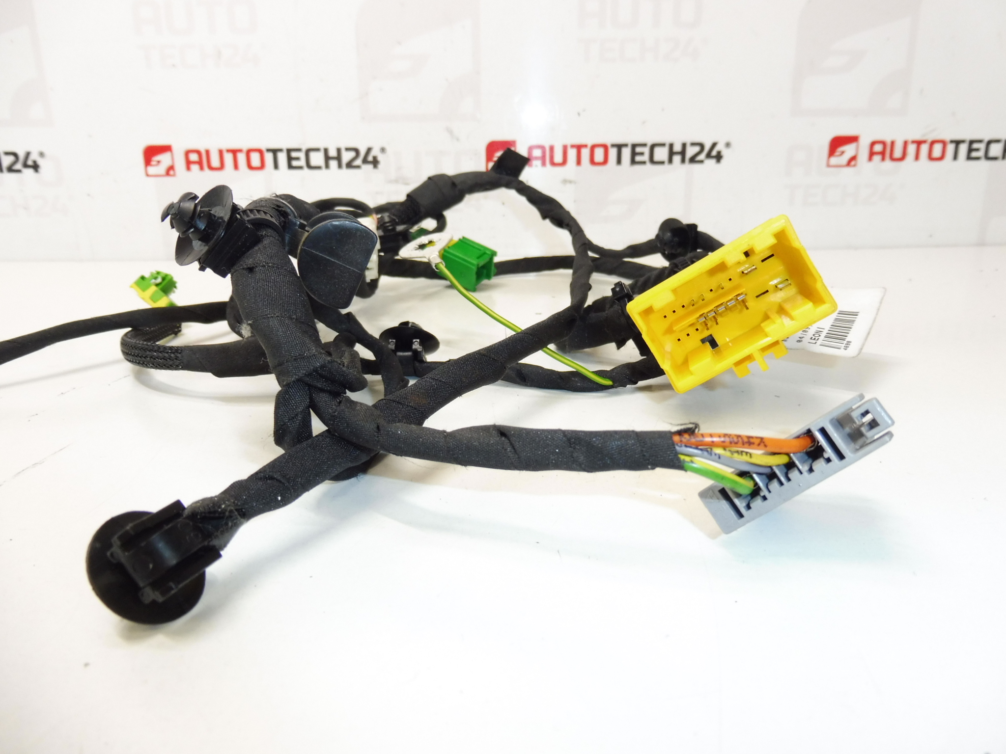 Matkustajan istuimen valjaat Peugeot 308 4424698AF 6509W2