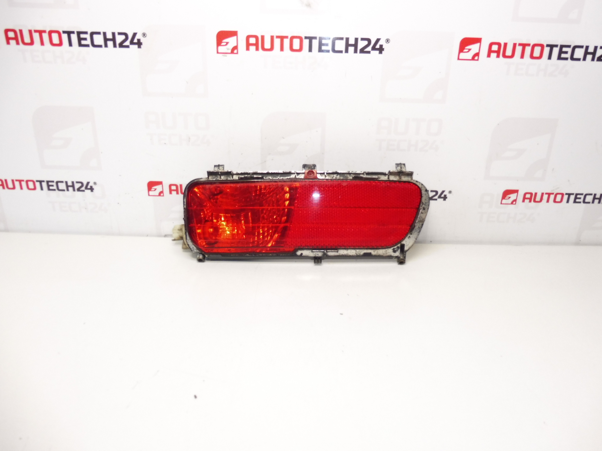 Takasumuvalo oikea Citroën C4 GRAND Picasso 9653548680 6351AA
