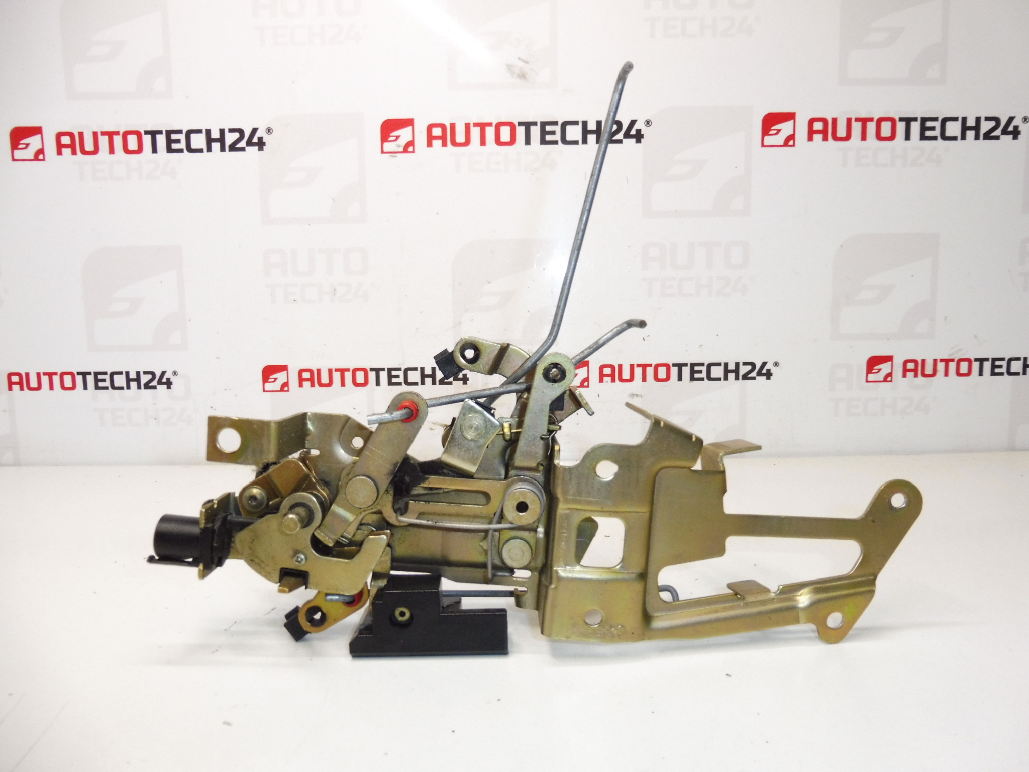 Oikea takaoven lukko Citroën Berlingo II 9138F4 ilman kaapelia