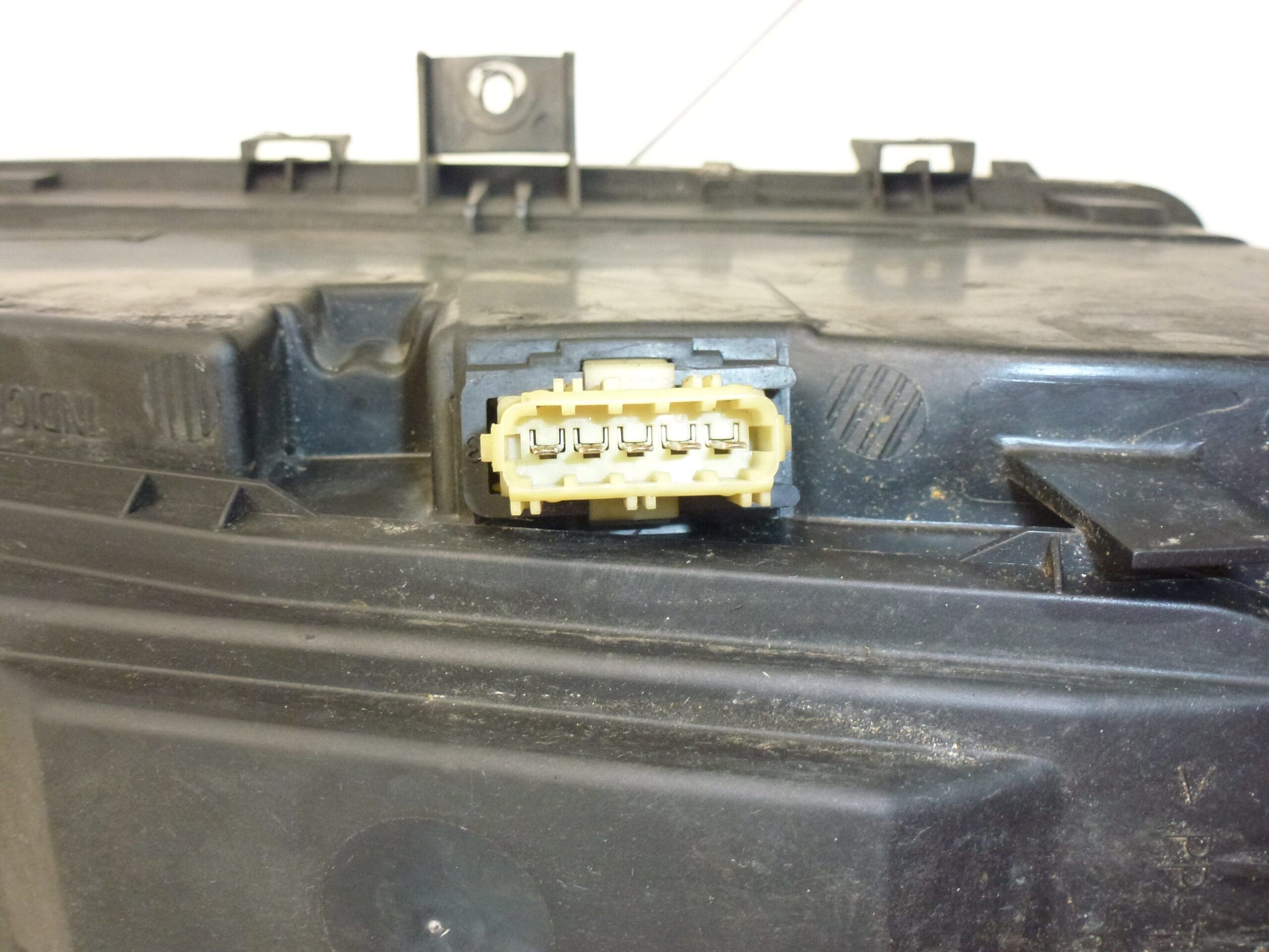 Vasen etuvalo ajovalo Citroën Xantia 89001507 6204R9