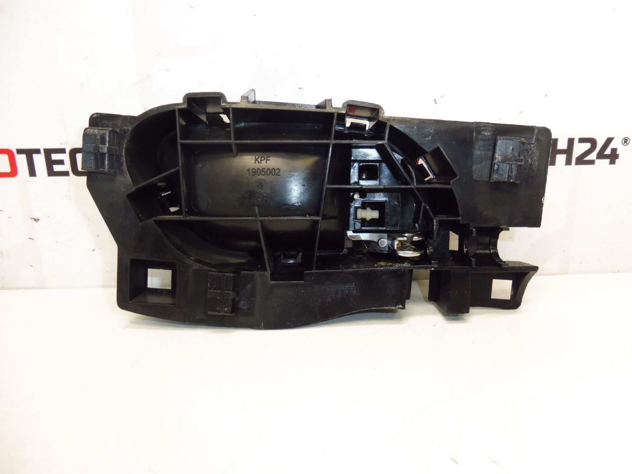 Vasen sisempi ovenkahva Peugeot 3008 5008 9683446877 9683446177 9143T1